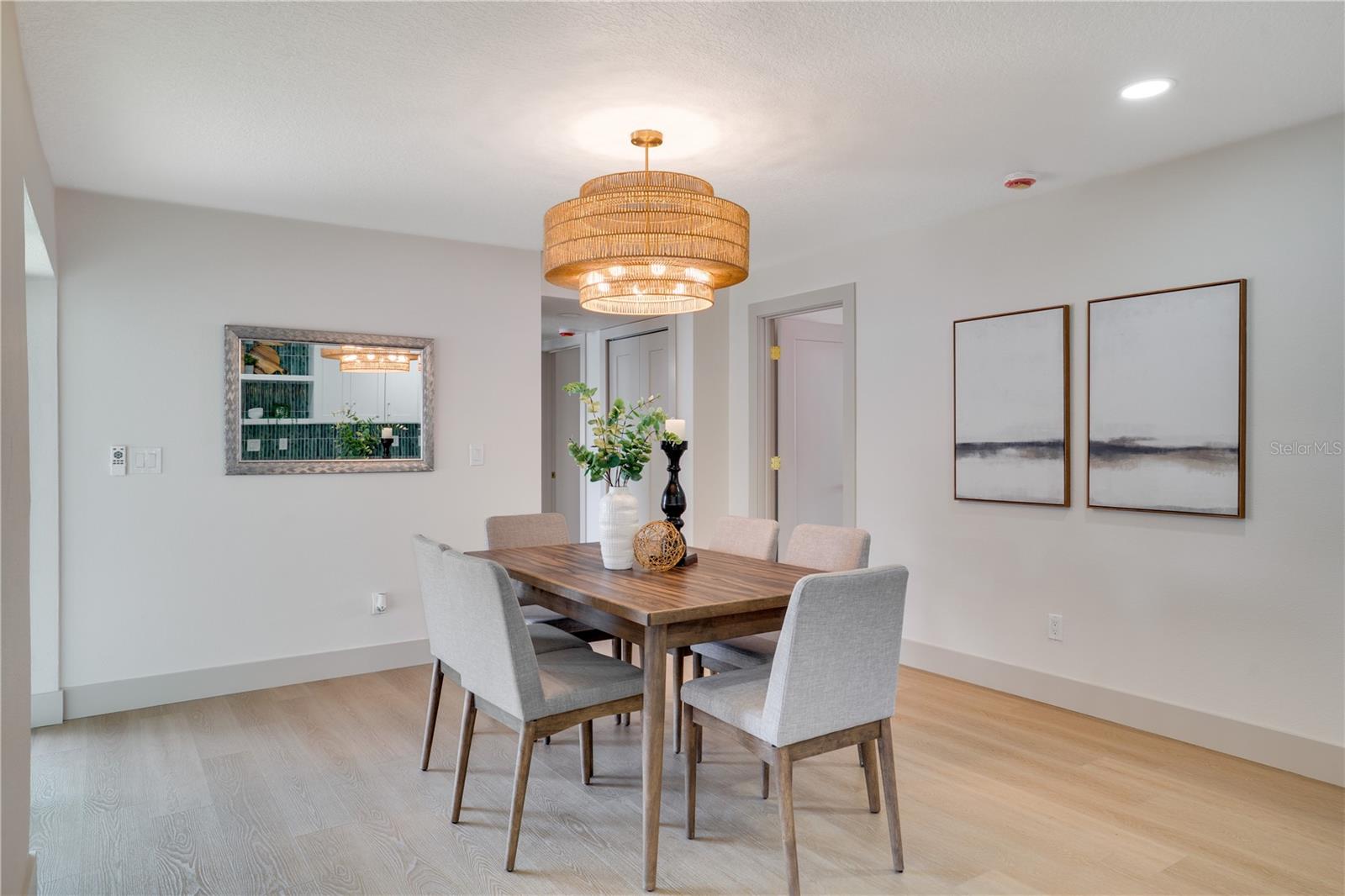 Image 13 of 59 For 13956 80th Avenue