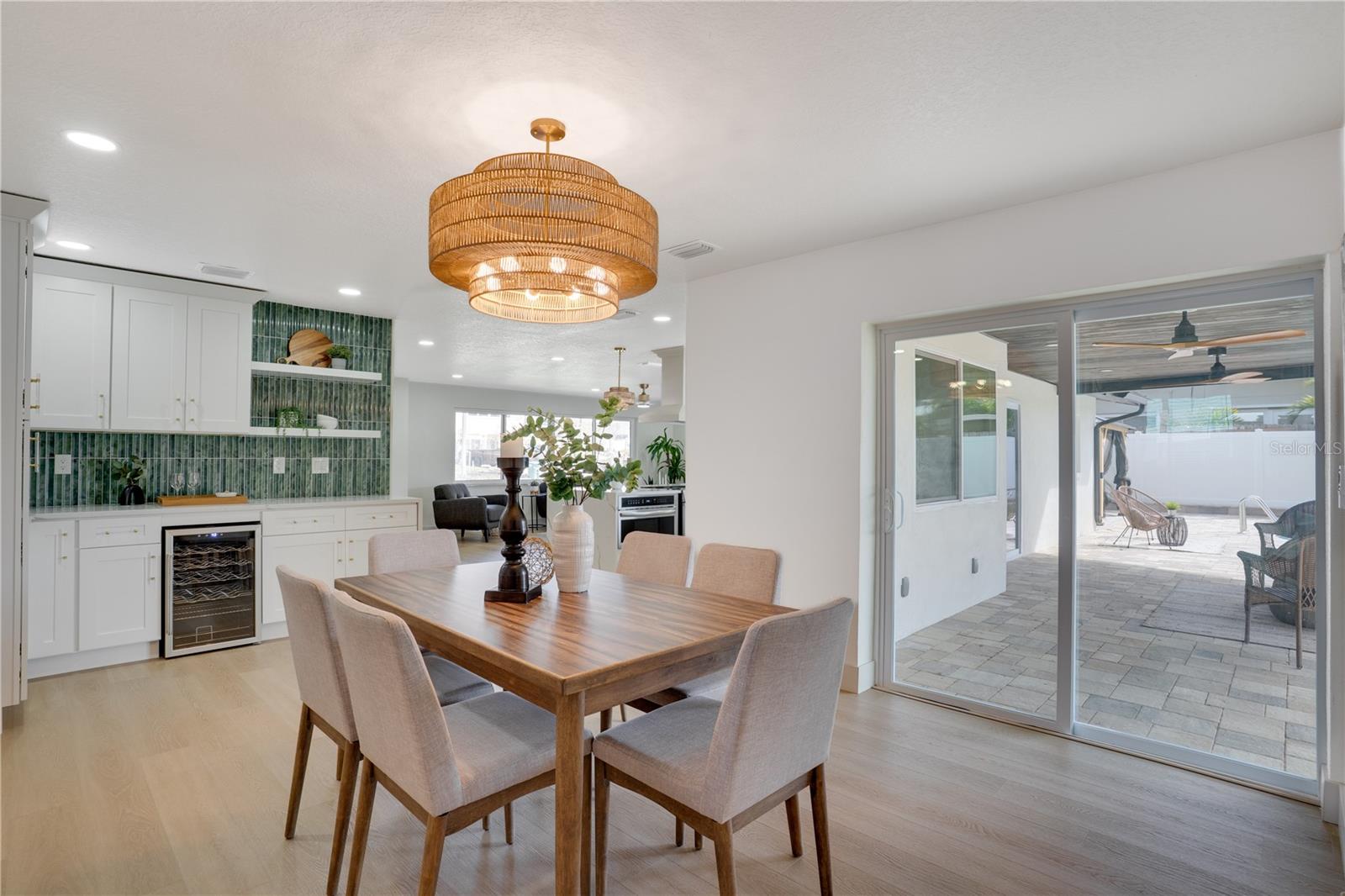 Image 14 of 59 For 13956 80th Avenue