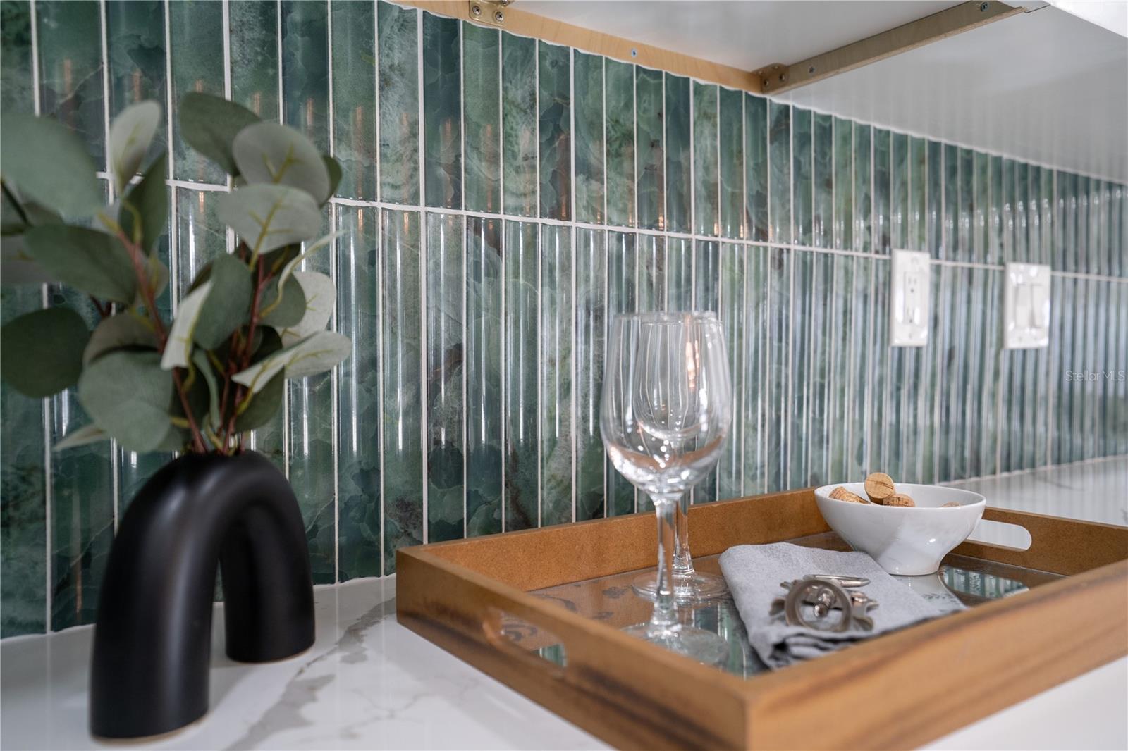 Image 16 of 59 For 13956 80th Avenue