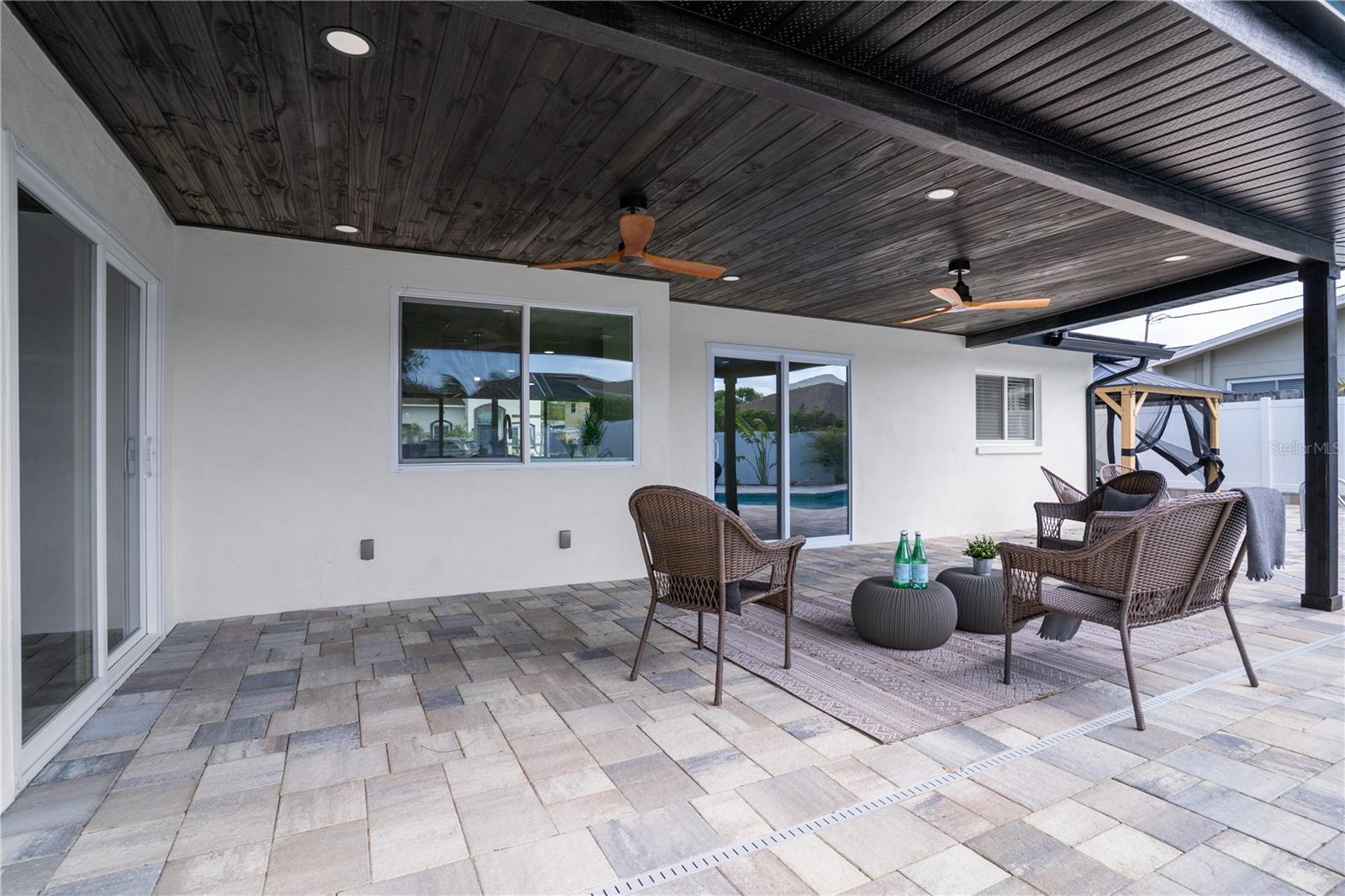 Image 43 of 59 For 13956 80th Avenue