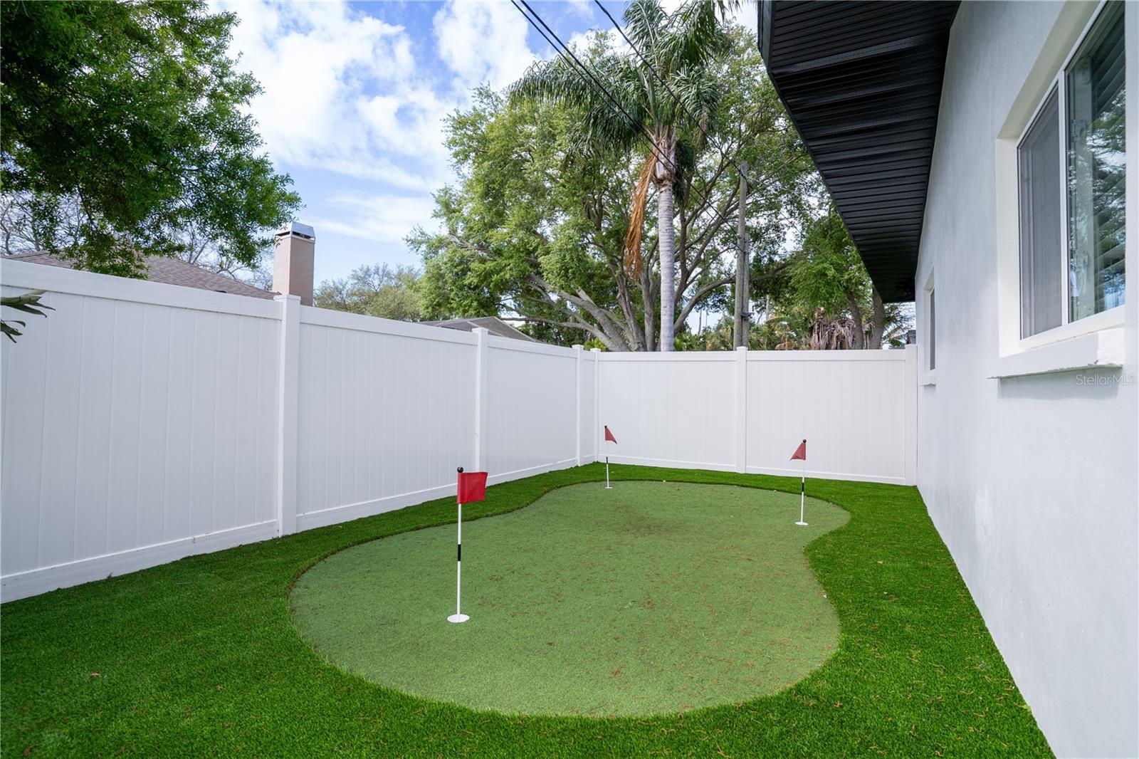 Image 48 of 59 For 13956 80th Avenue