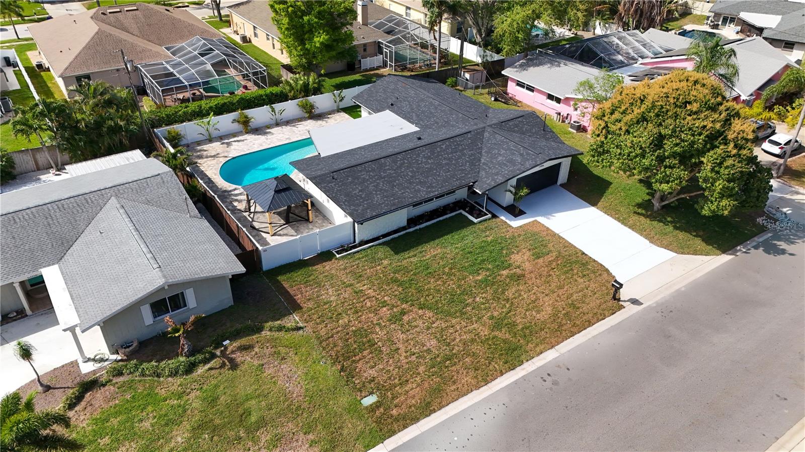 Image 52 of 59 For 13956 80th Avenue