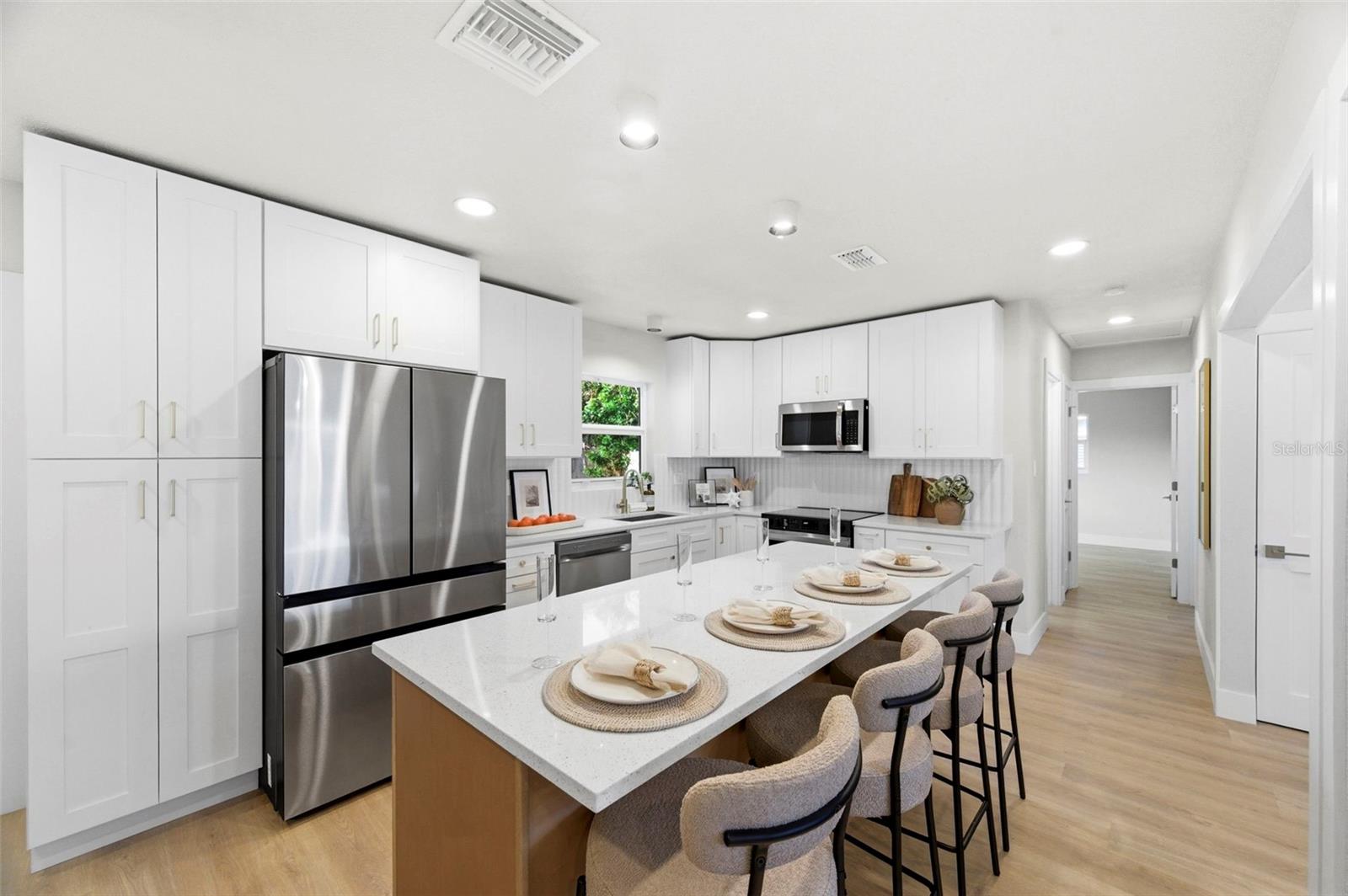 Image 10 of 41 For 2860 64th Terrace S