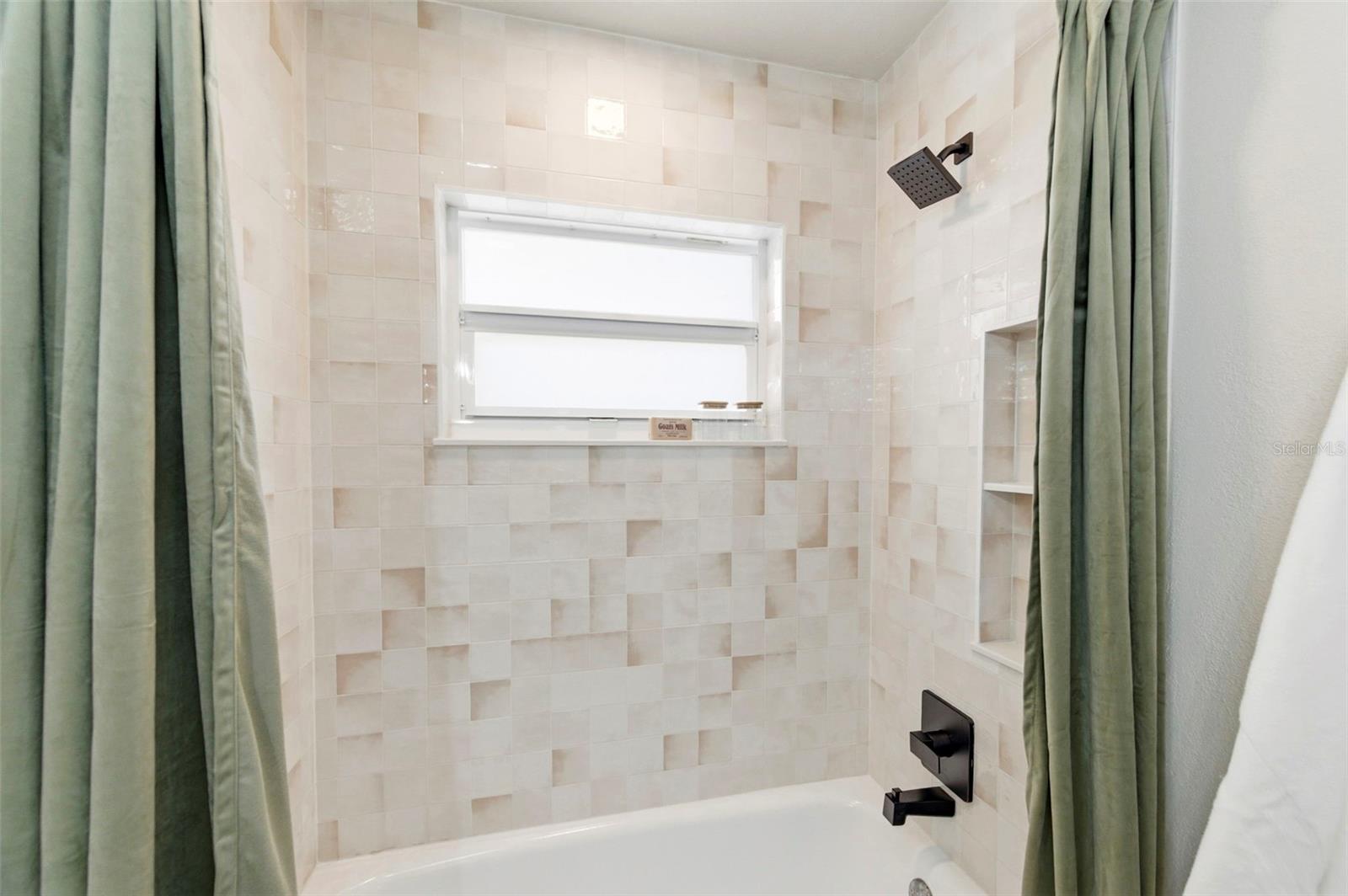 Image 28 of 41 For 2860 64th Terrace S