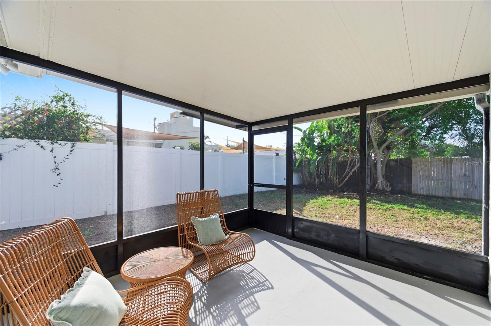 Image 29 of 41 For 2860 64th Terrace S