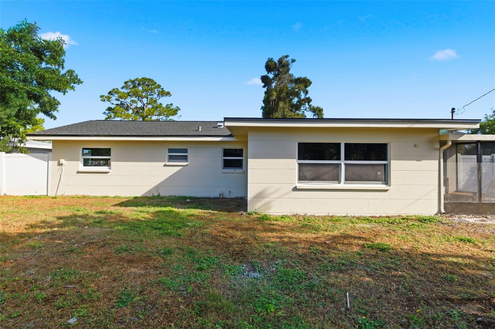 Image 35 of 41 For 2860 64th Terrace S