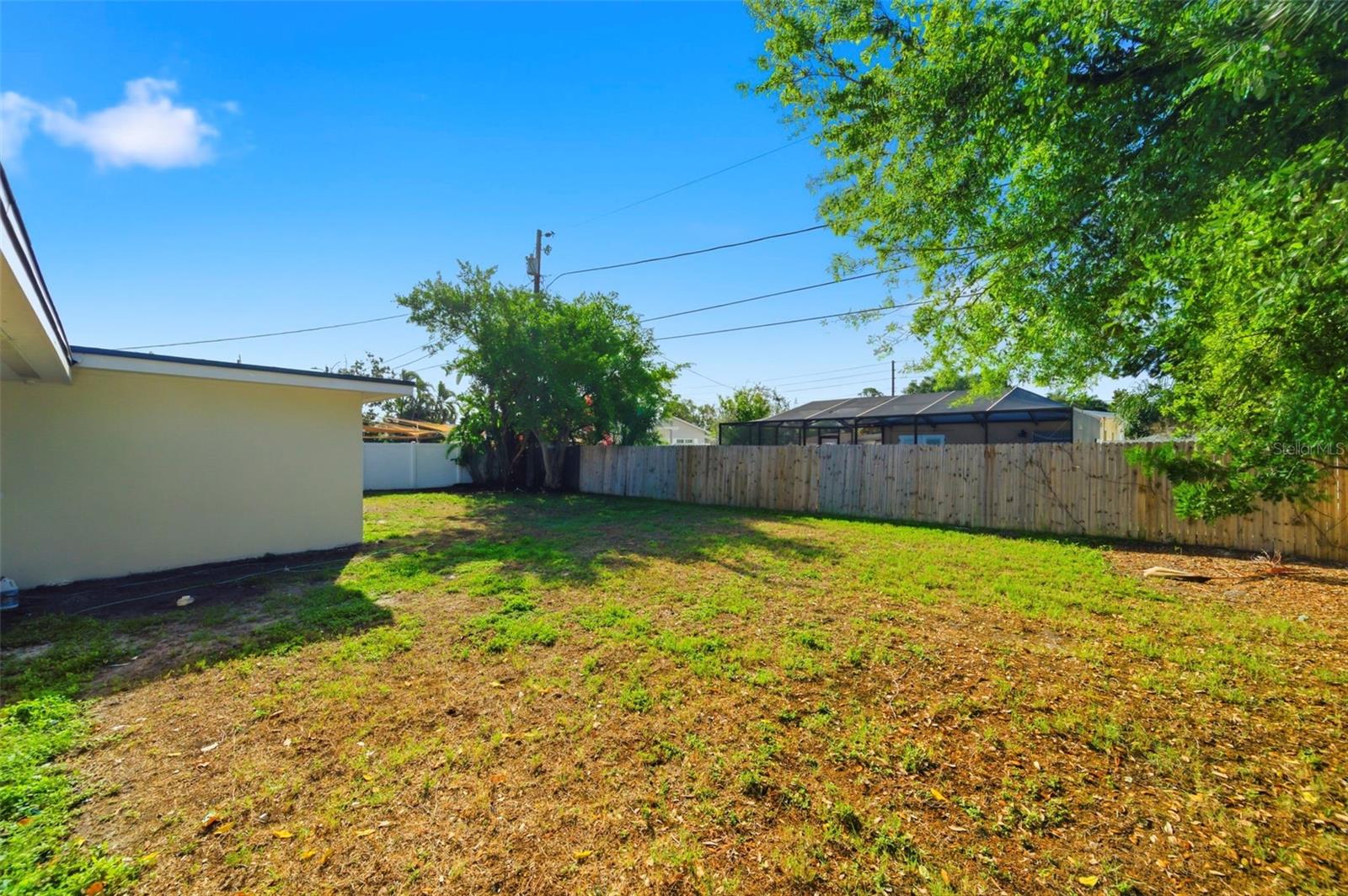 Image 37 of 41 For 2860 64th Terrace S