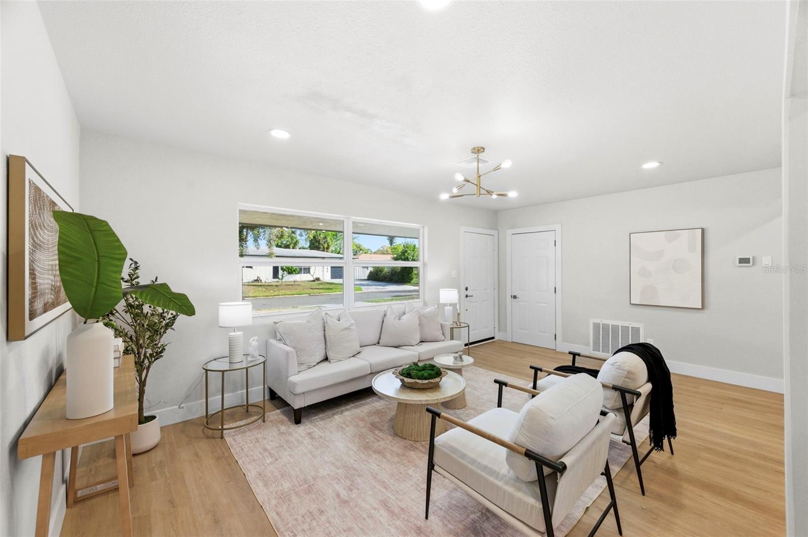 Image 5 of 41 For 2860 64th Terrace S