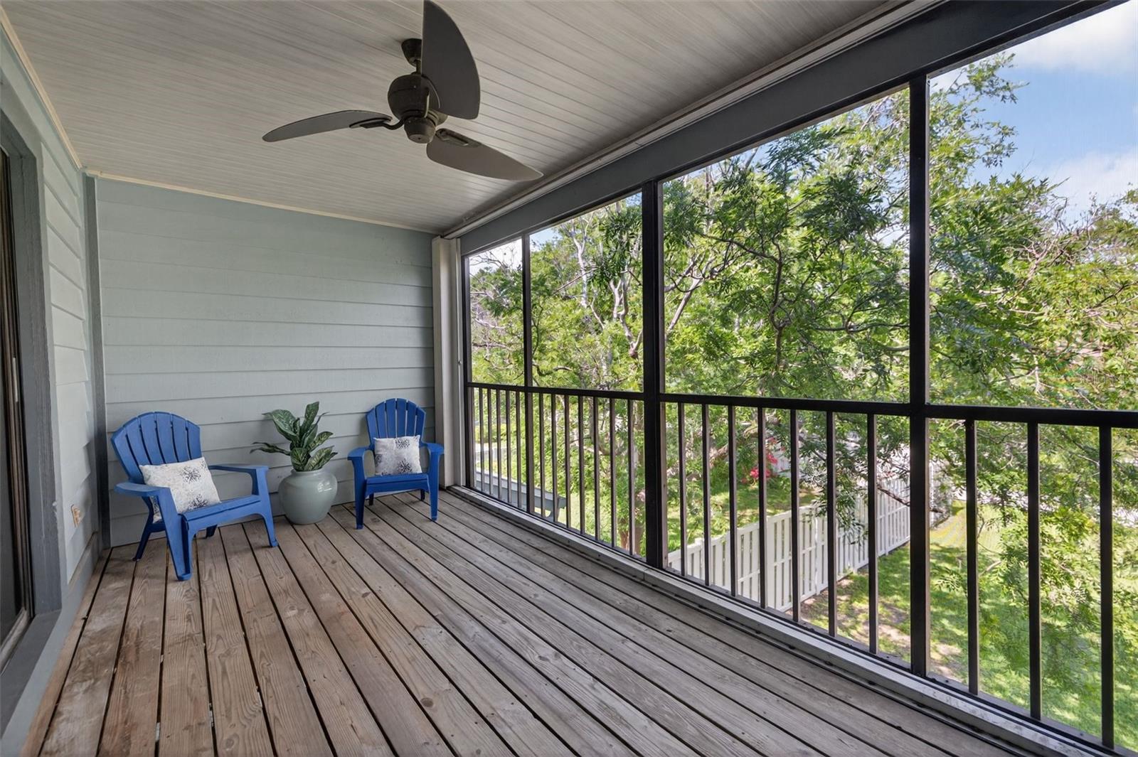 Image 30 of 46 For 713 Caya Costa Court Ne