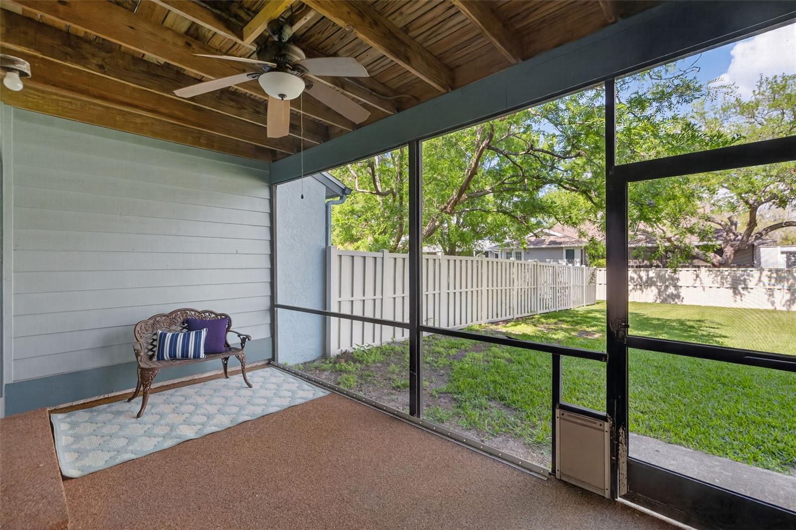 Image 34 of 46 For 713 Caya Costa Court Ne