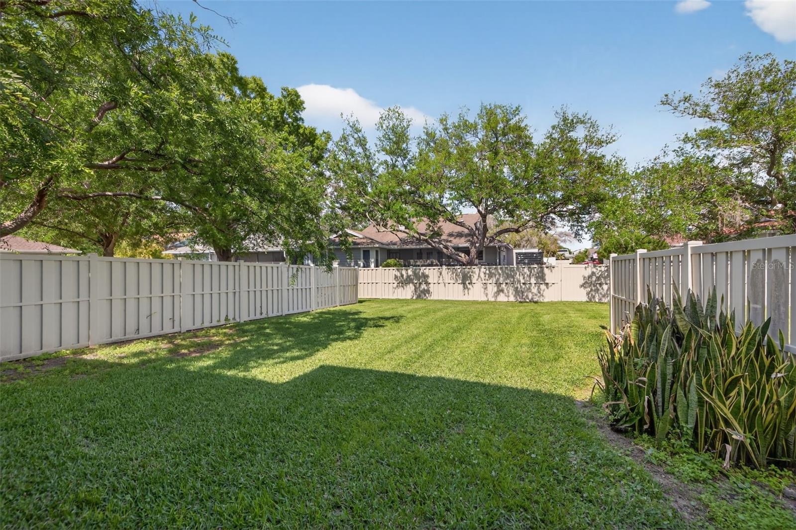 Image 36 of 46 For 713 Caya Costa Court Ne