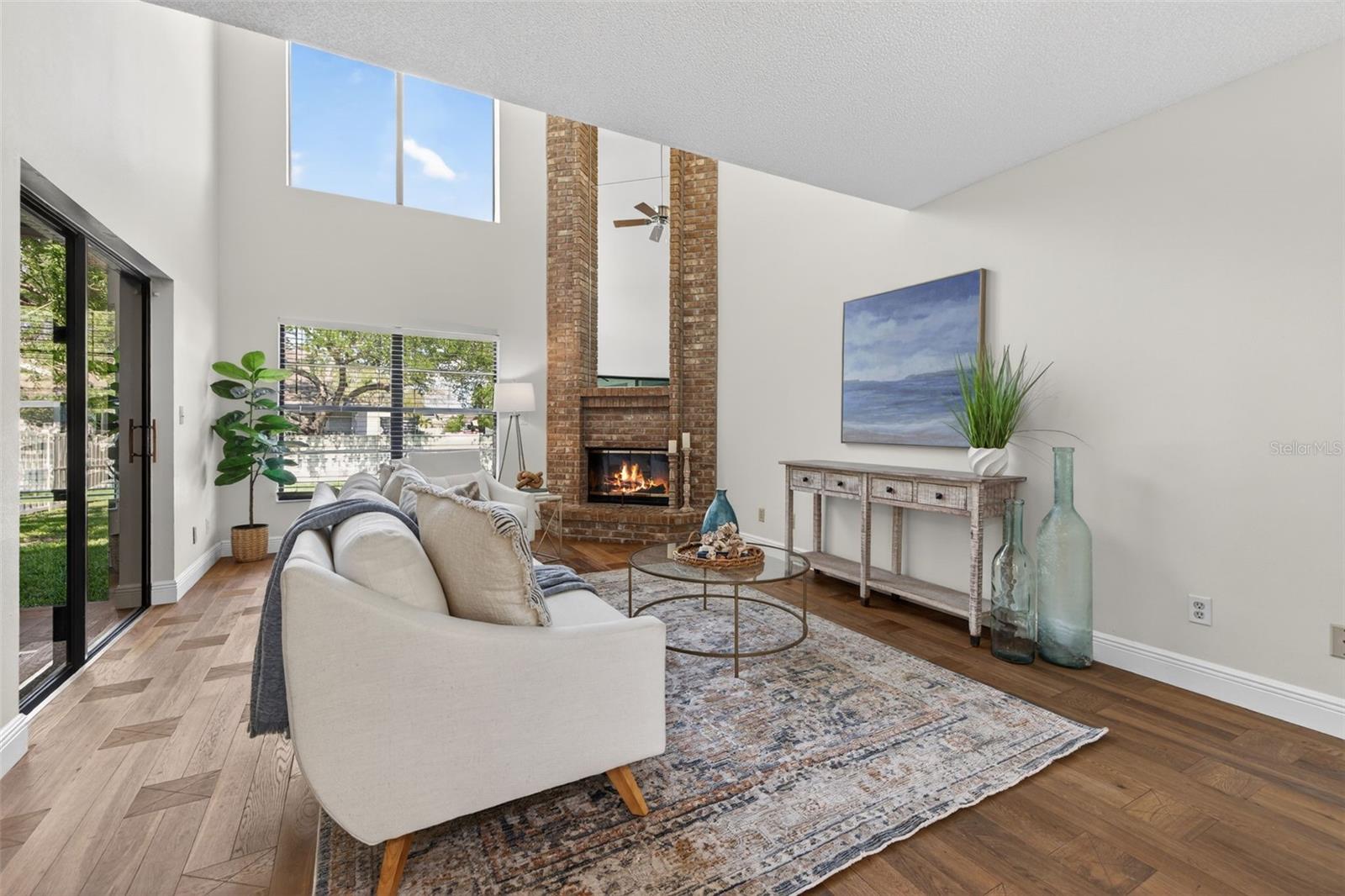 Image 6 of 46 For 713 Caya Costa Court Ne