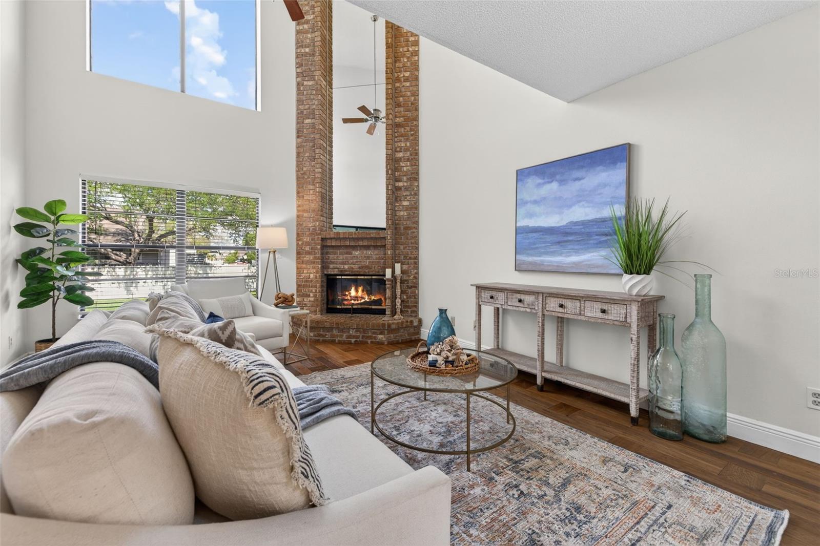 Image 7 of 46 For 713 Caya Costa Court Ne