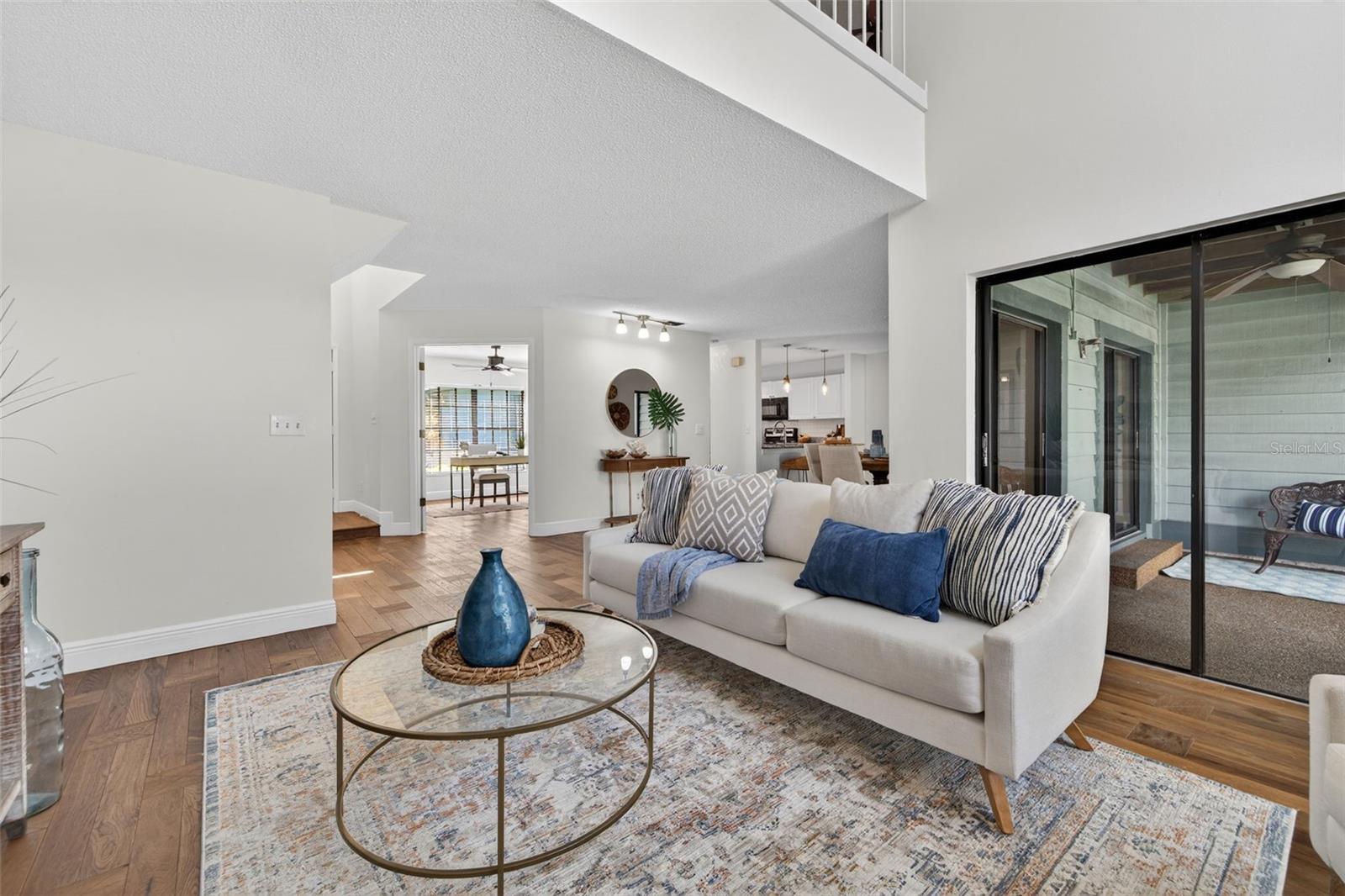 Image 9 of 46 For 713 Caya Costa Court Ne