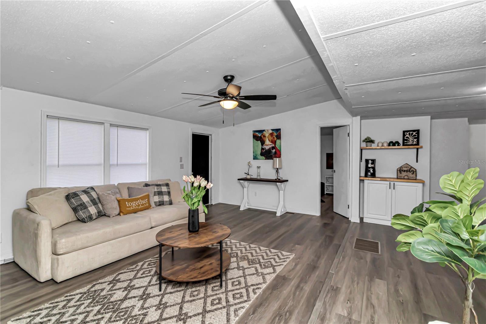 Image 2 of 8 For 1000 118th Terrace