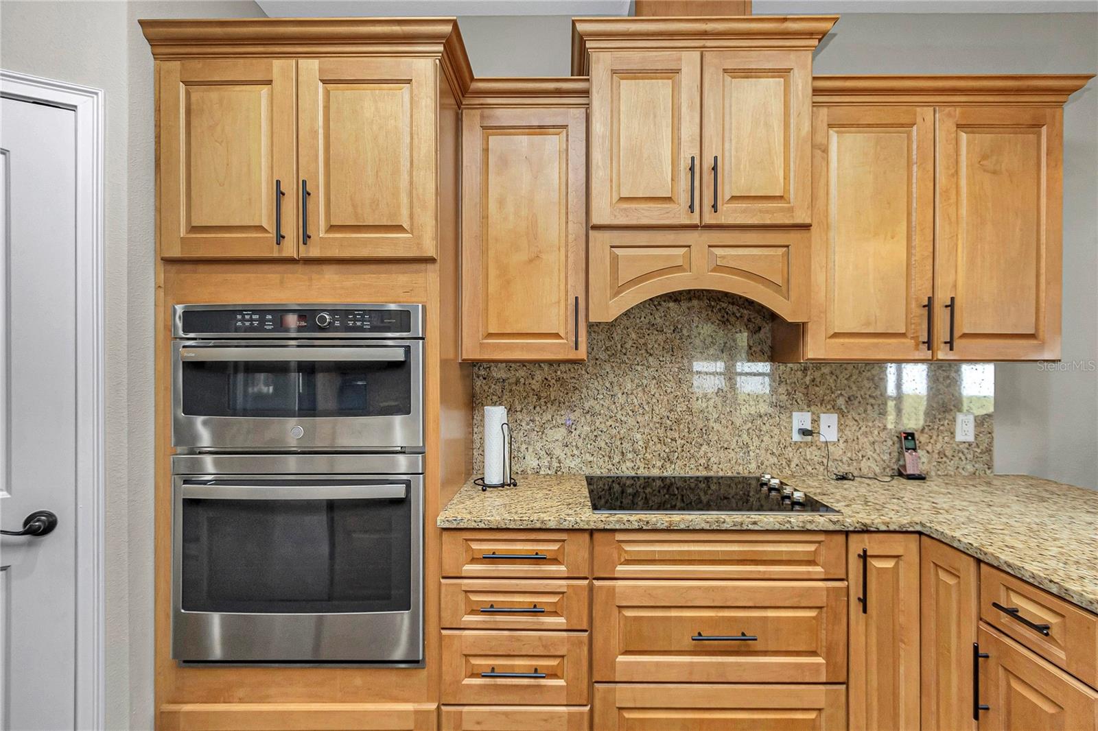 Image 9 of 42 For 251 148th Avenue