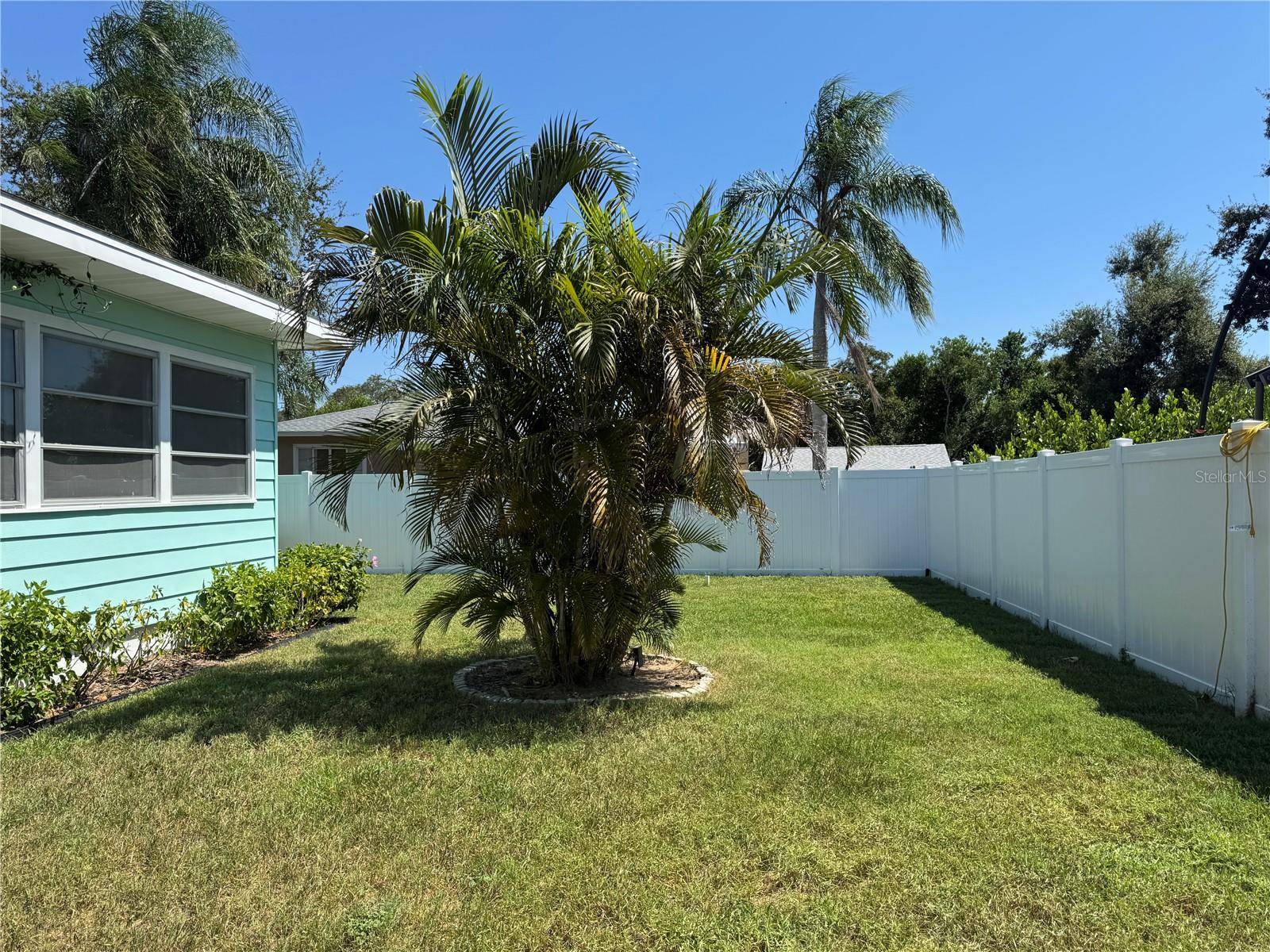 Image 18 of 30 For 637 Beltrees Street