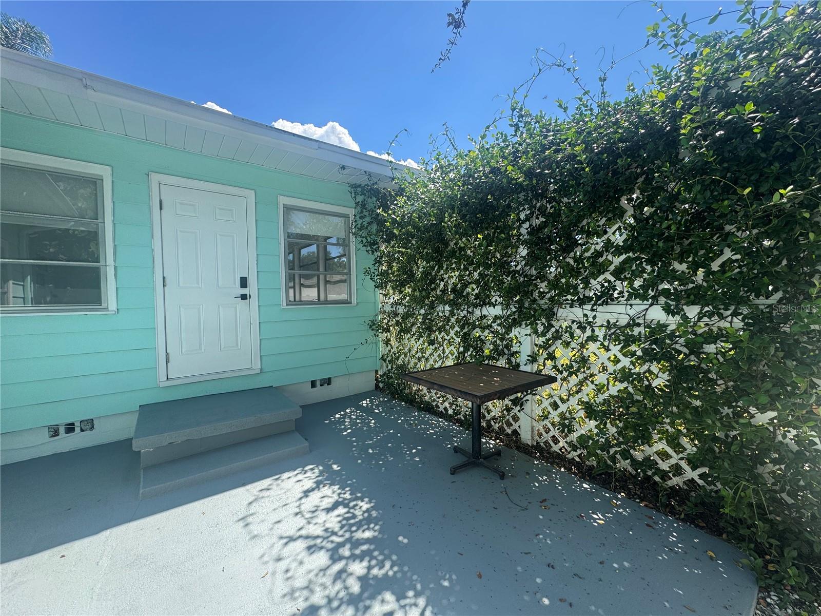 Image 26 of 30 For 637 Beltrees Street