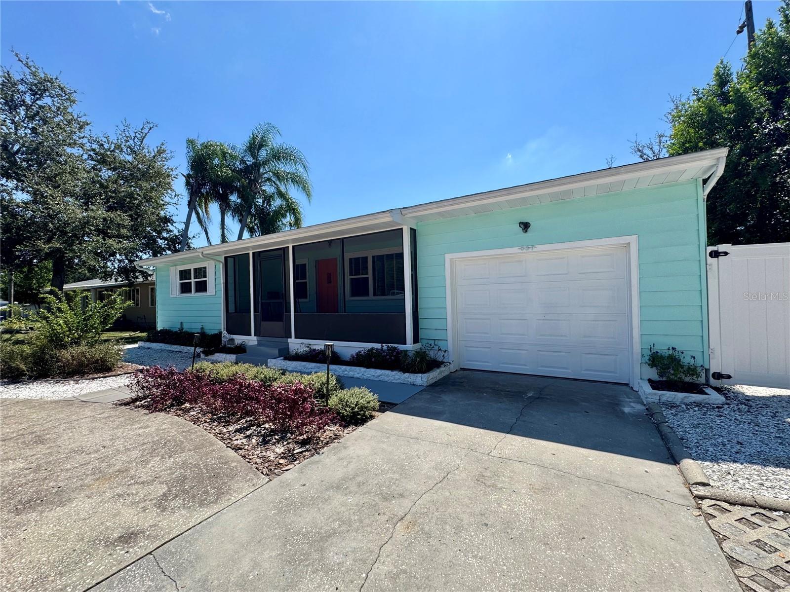 Image 28 of 30 For 637 Beltrees Street