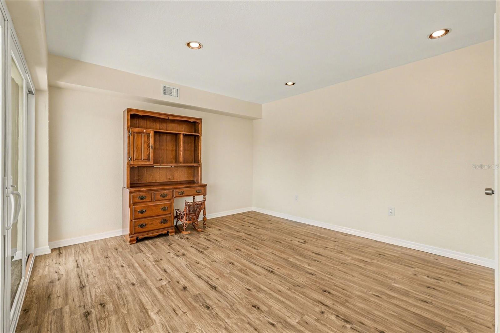 Image 17 of 36 For 6340 Spoonbill Drive