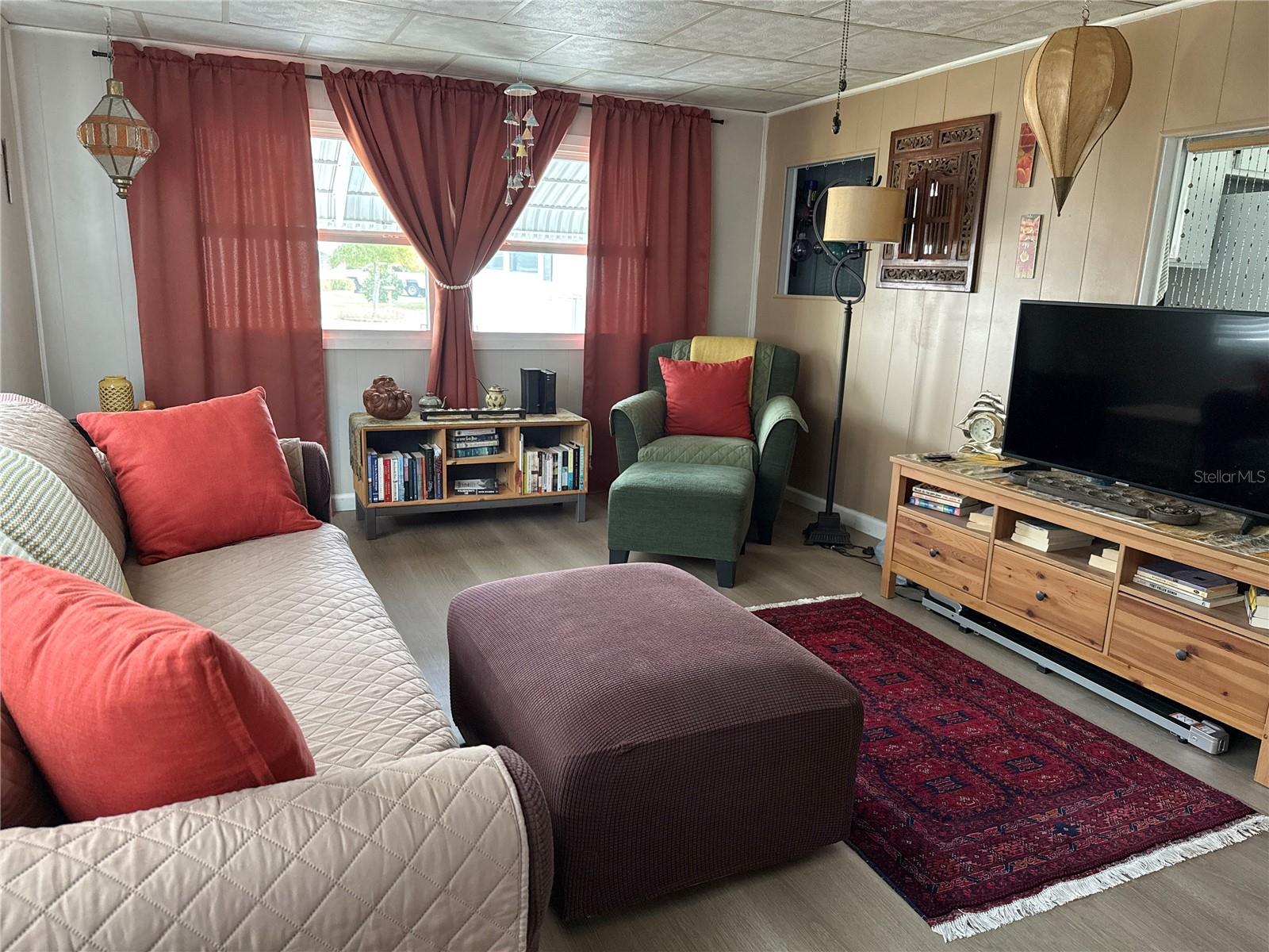 Image 3 of 19 For 7213 Mount Essex Drive Ne 514