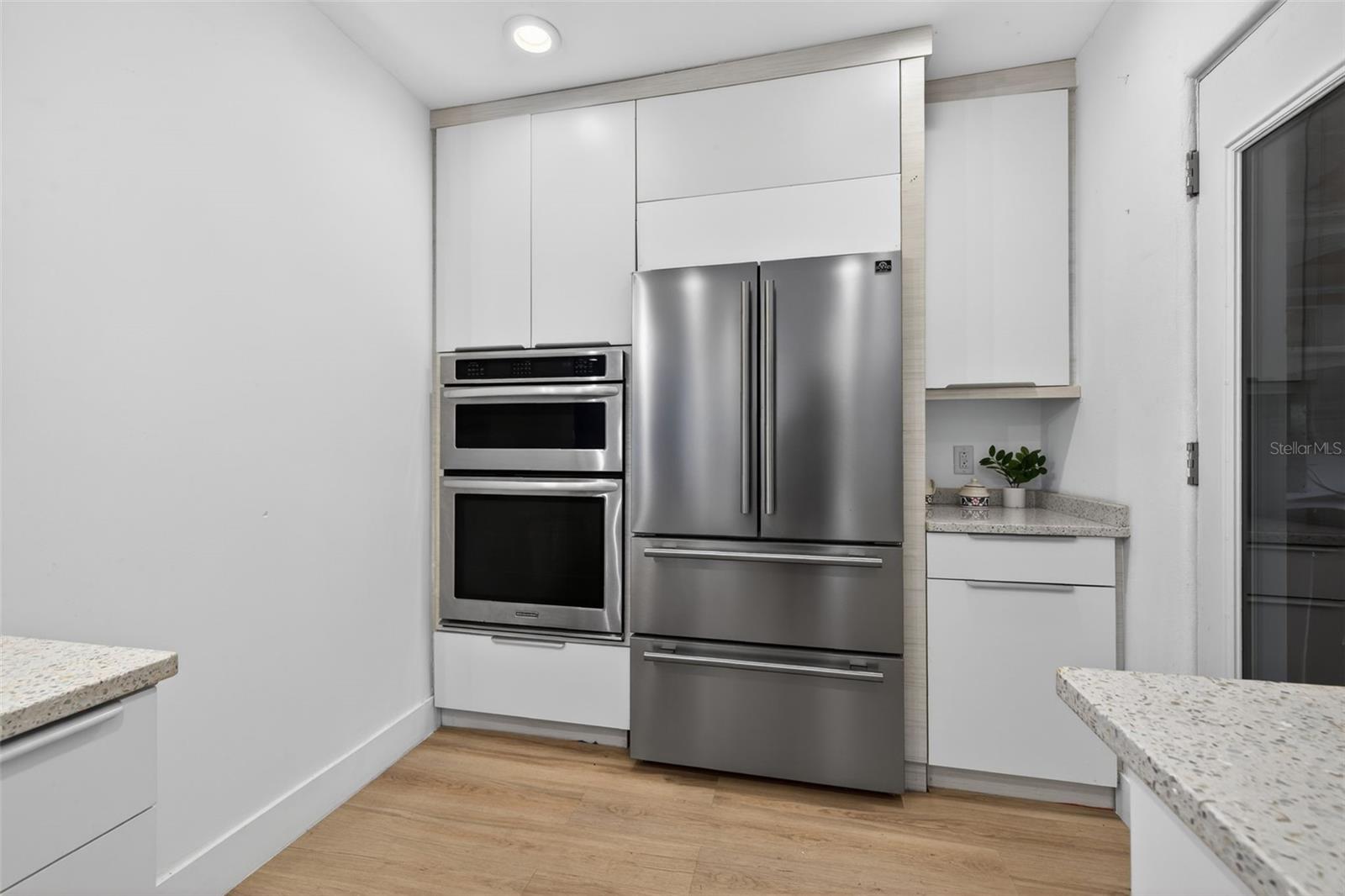 Image 21 of 54 For 490 Coffee Pot Riviera Ne