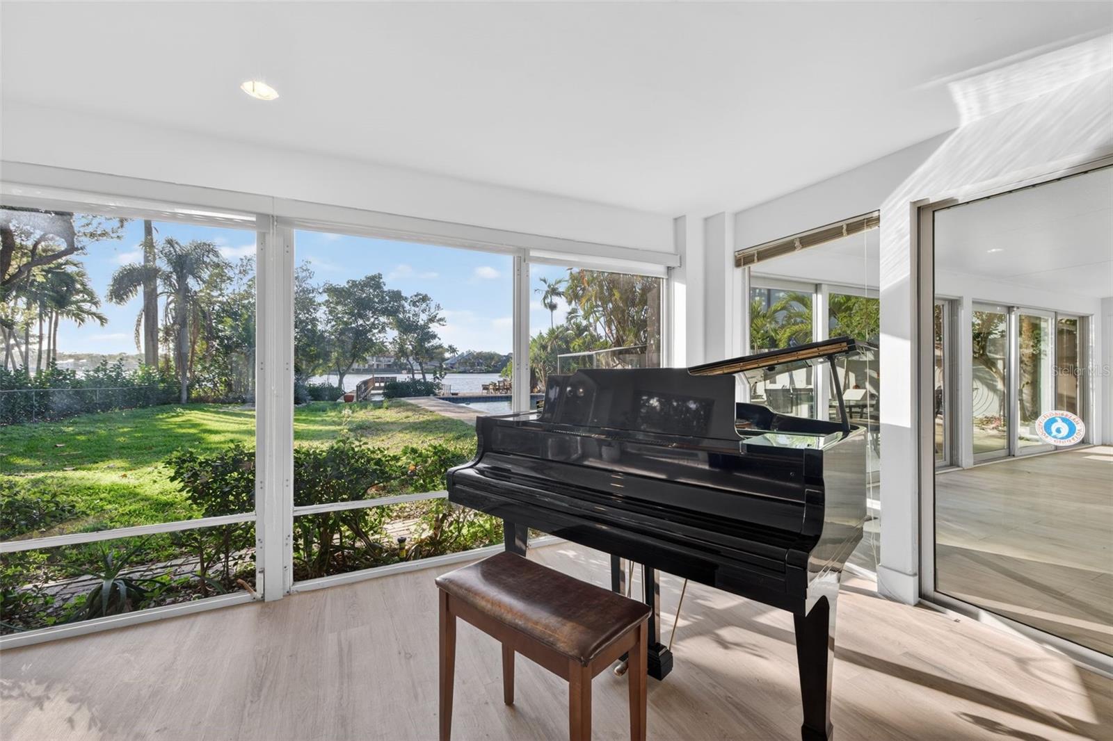 Image 26 of 54 For 490 Coffee Pot Riviera Ne