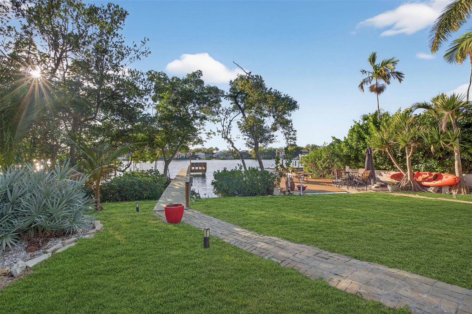 Image 44 of 54 For 490 Coffee Pot Riviera Ne