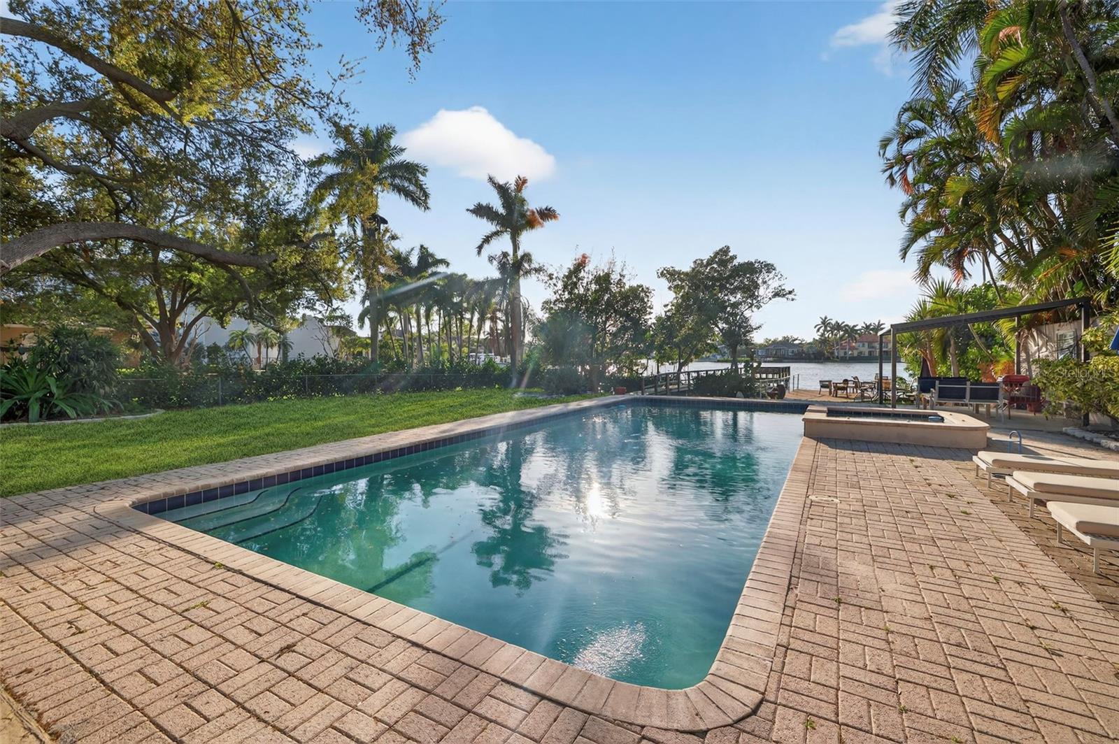 Image 48 of 54 For 490 Coffee Pot Riviera Ne