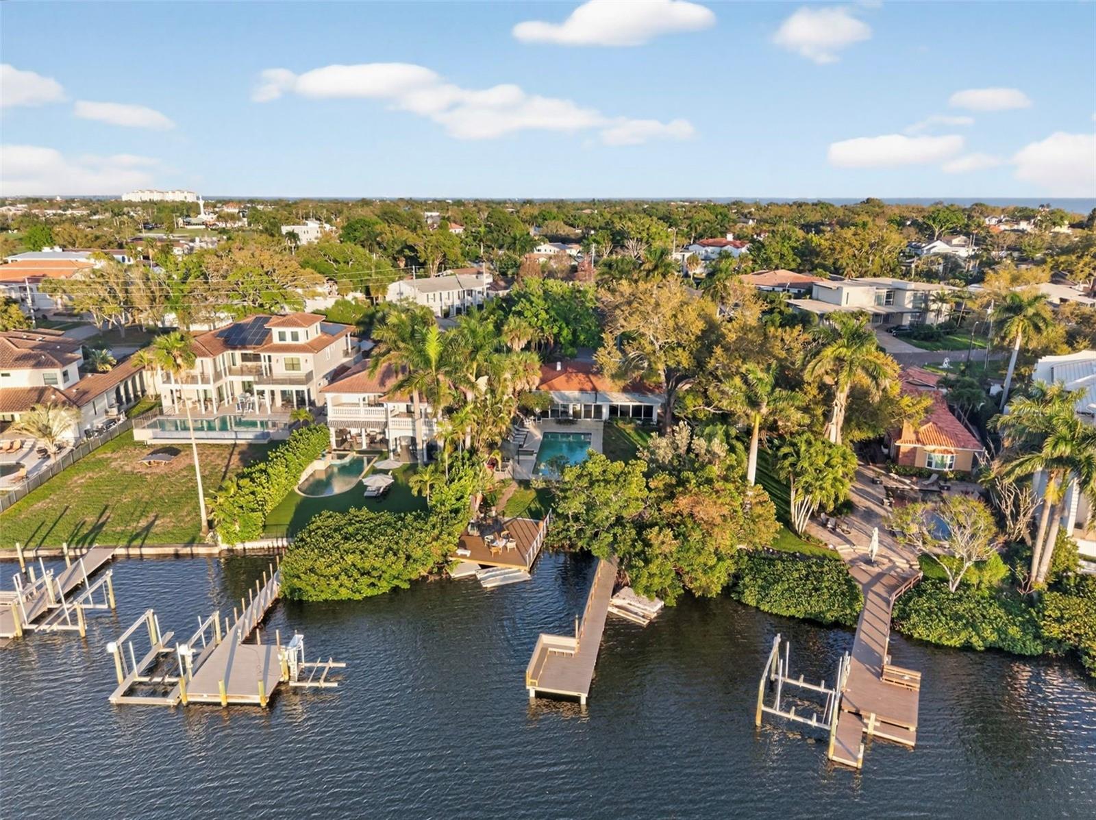 Image 50 of 54 For 490 Coffee Pot Riviera Ne