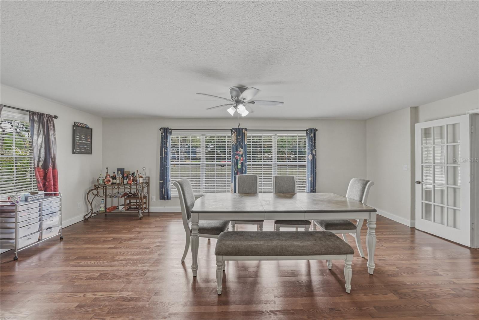 Image 27 of 74 For 609 Pipkin Road