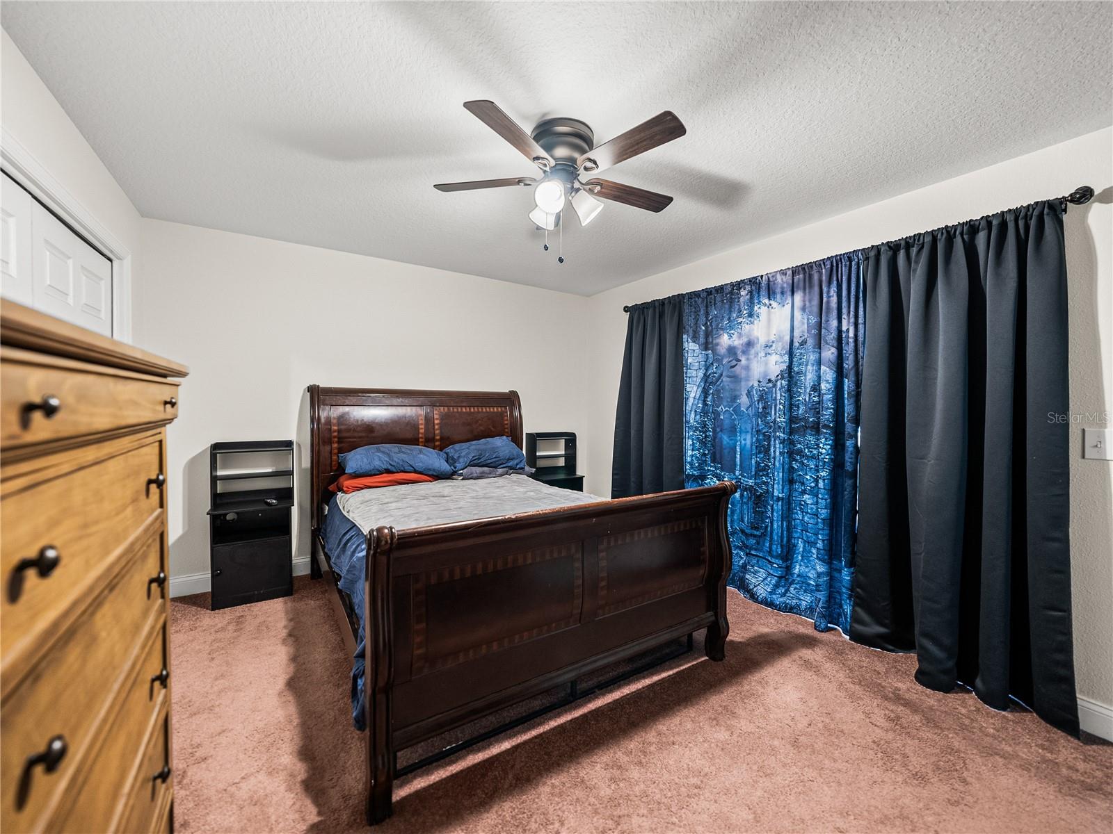 Image 40 of 74 For 609 Pipkin Road