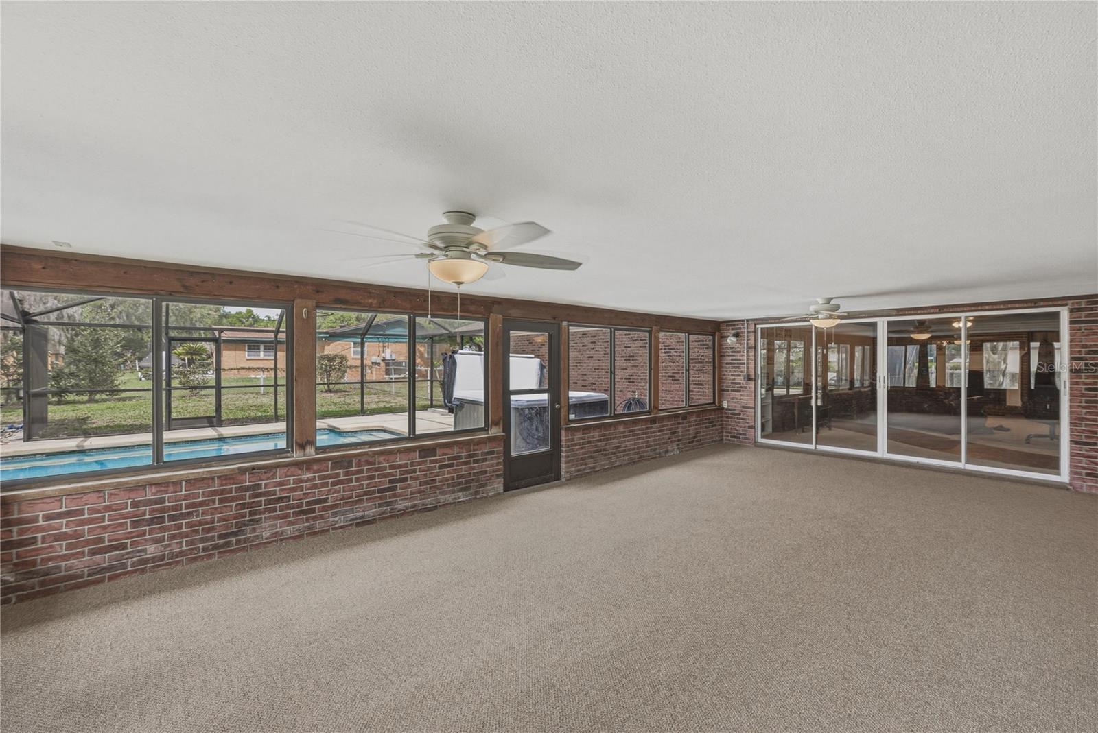 Image 45 of 74 For 609 Pipkin Road