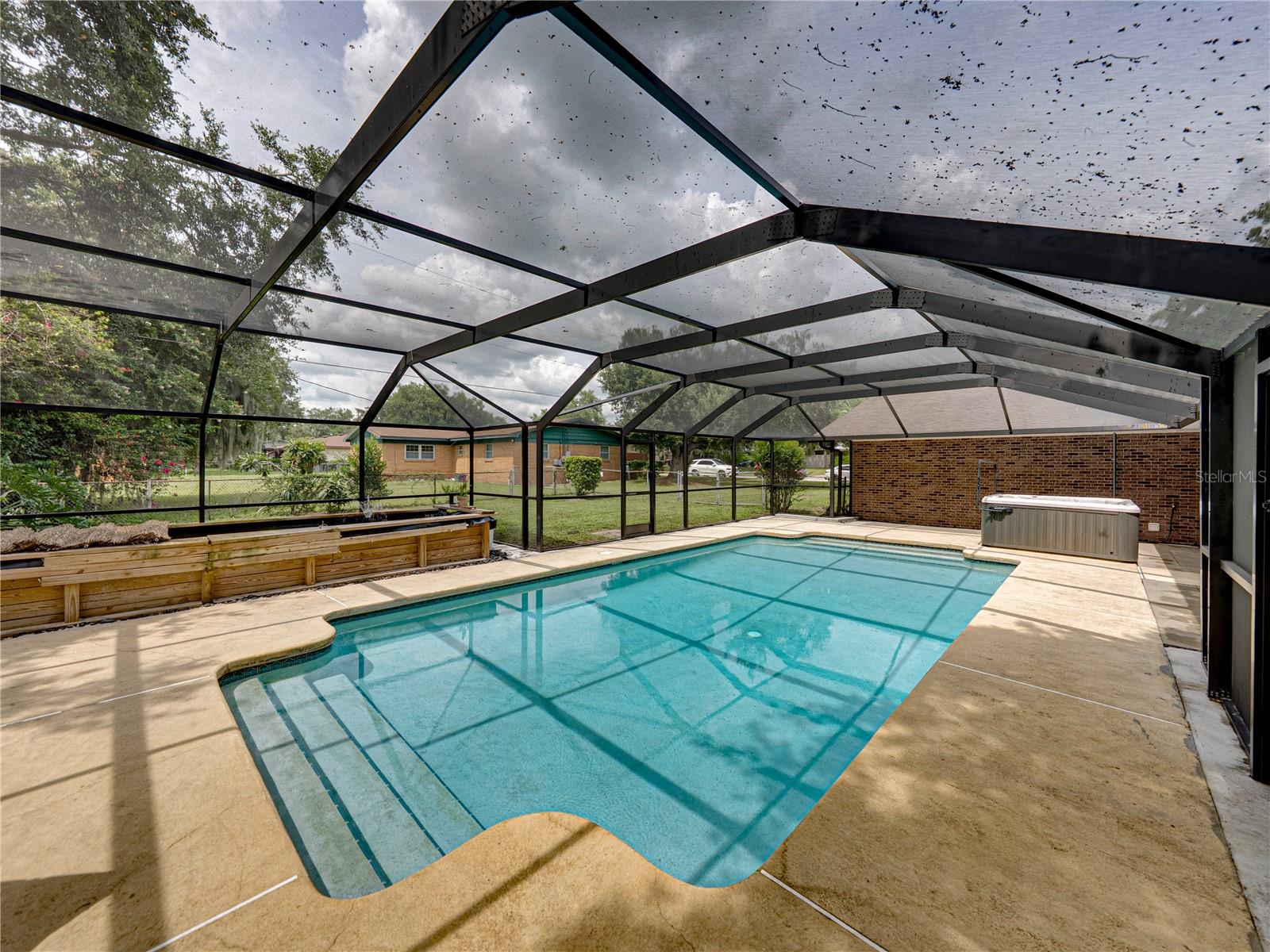 Image 56 of 74 For 609 Pipkin Road