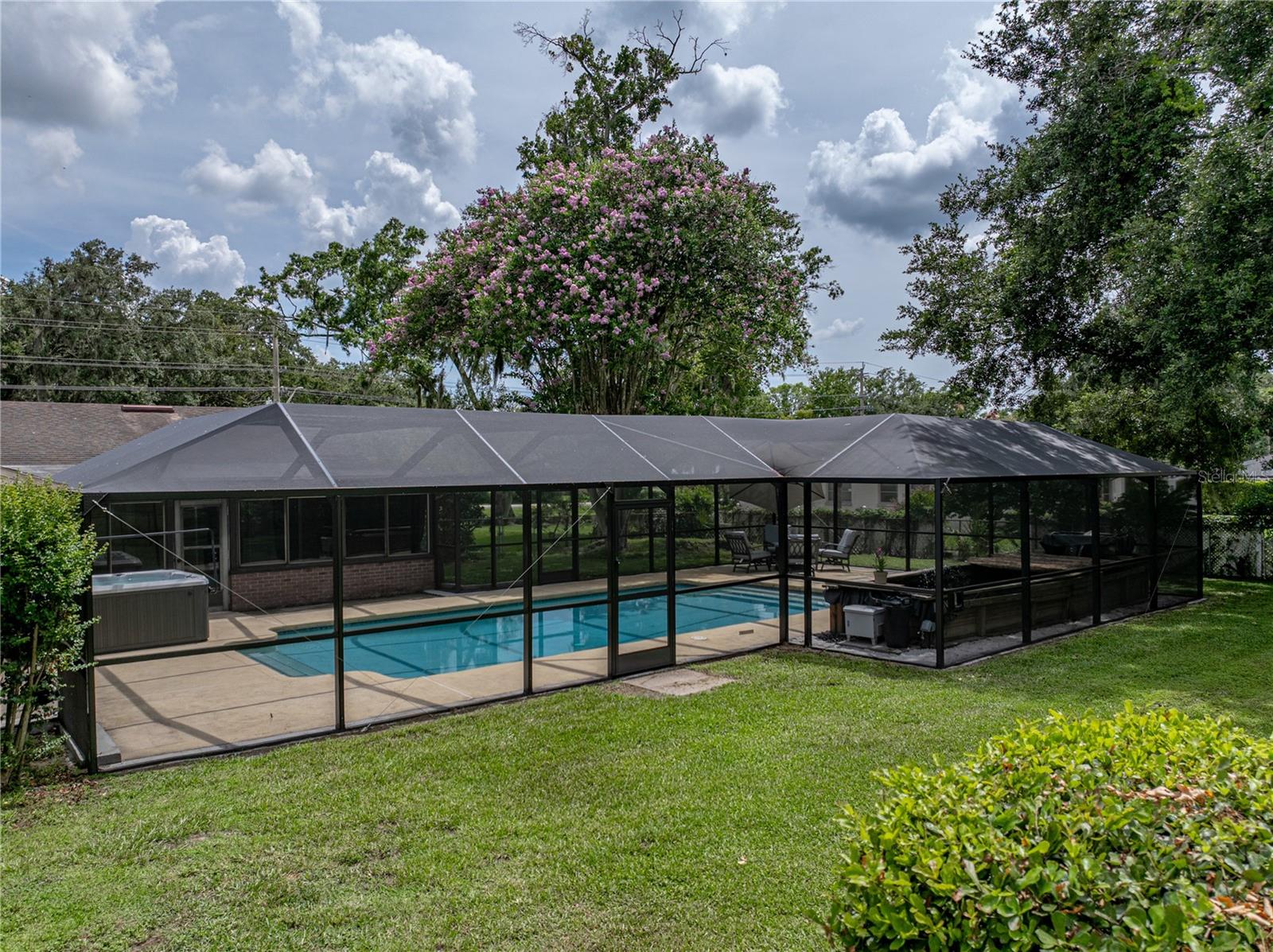 Image 65 of 74 For 609 Pipkin Road