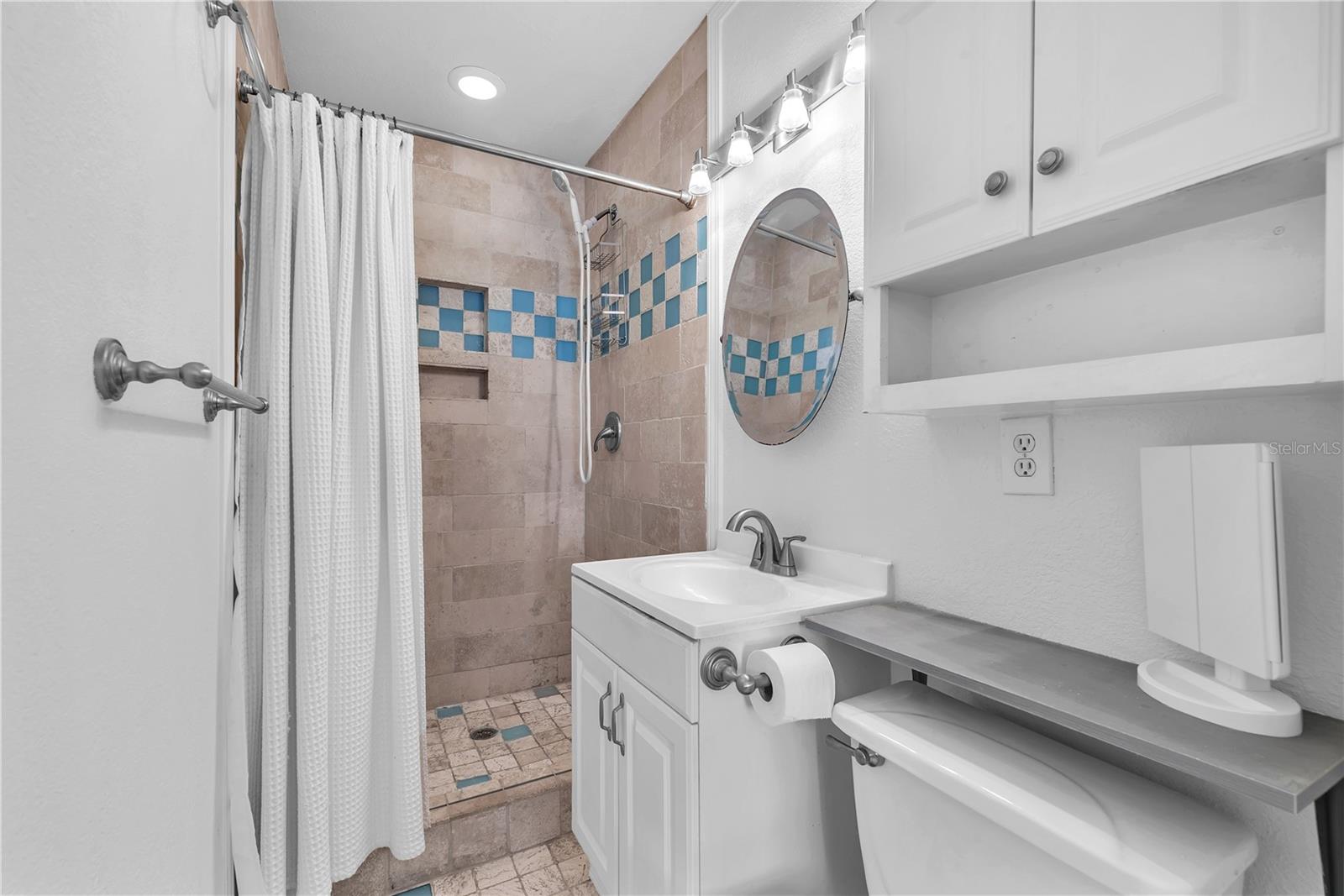 Image 13 of 29 For 1001 Hallwood Loop