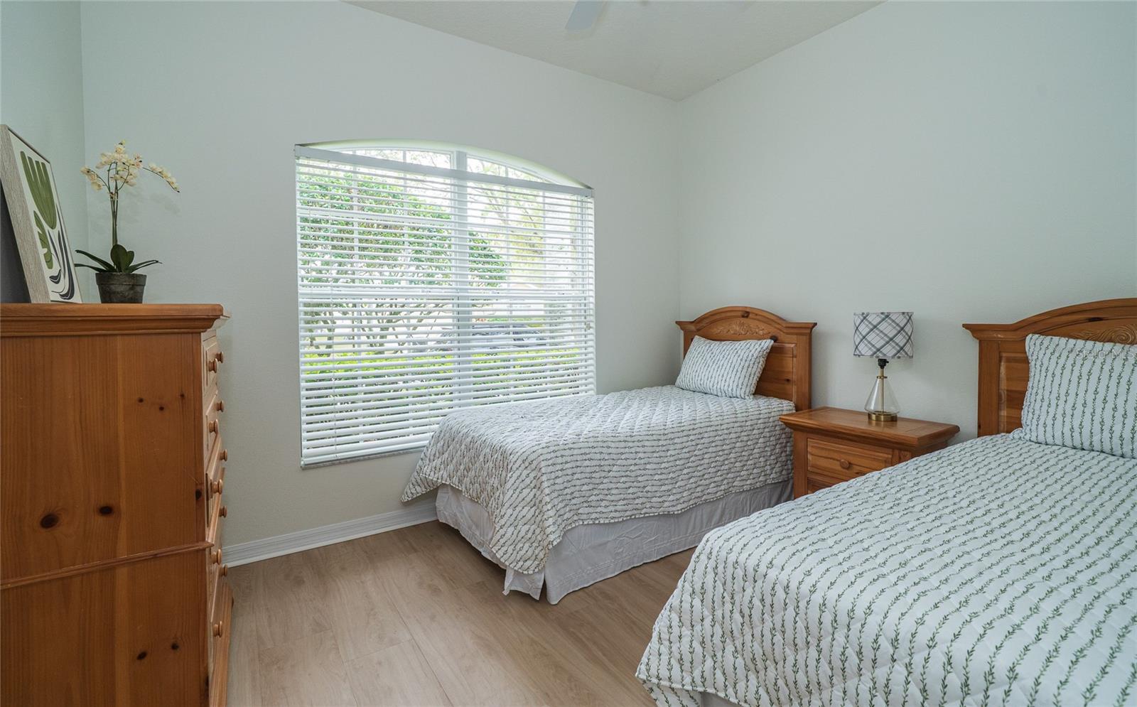 Image 6 of 48 For 8210 Canary Canyon Way