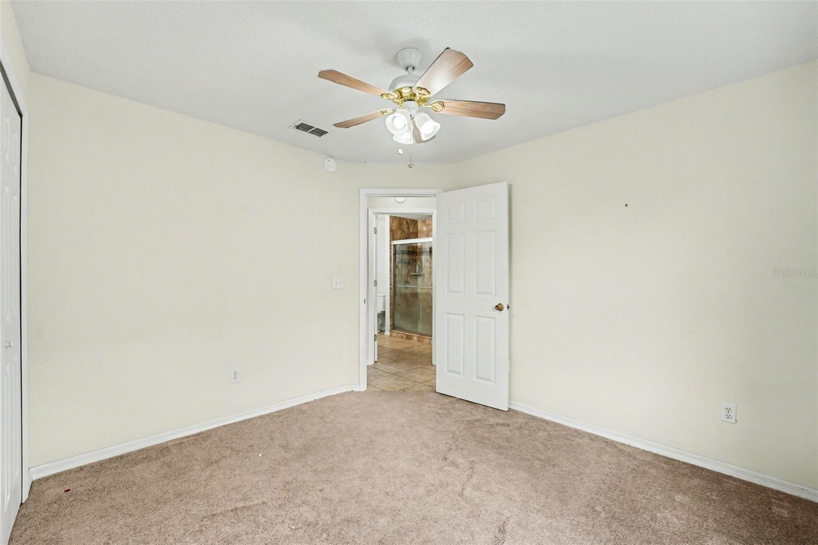 Image 28 of 35 For 162 Canary Island Circle