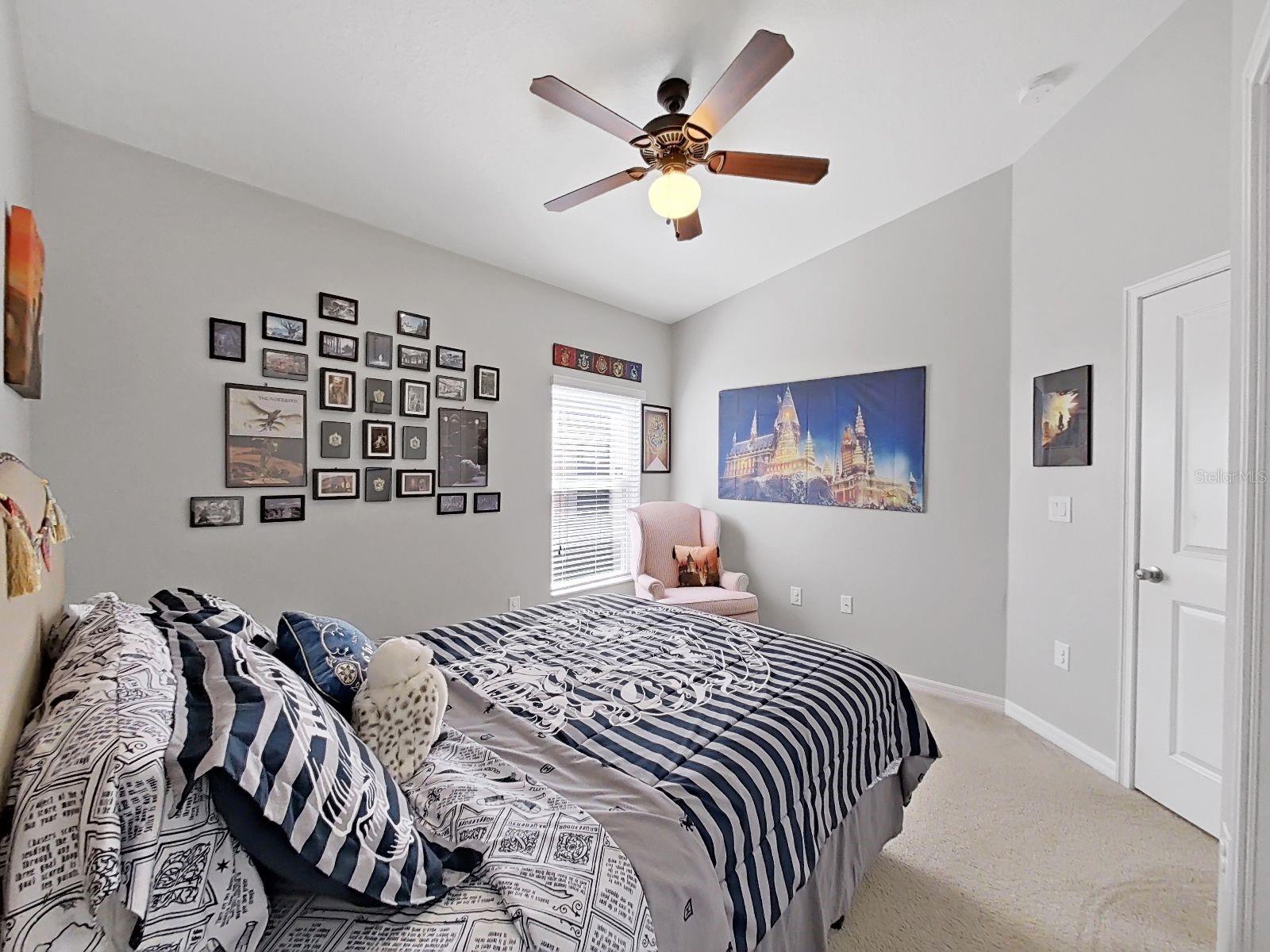 Image 11 of 37 For 14066 Finsbury Drive