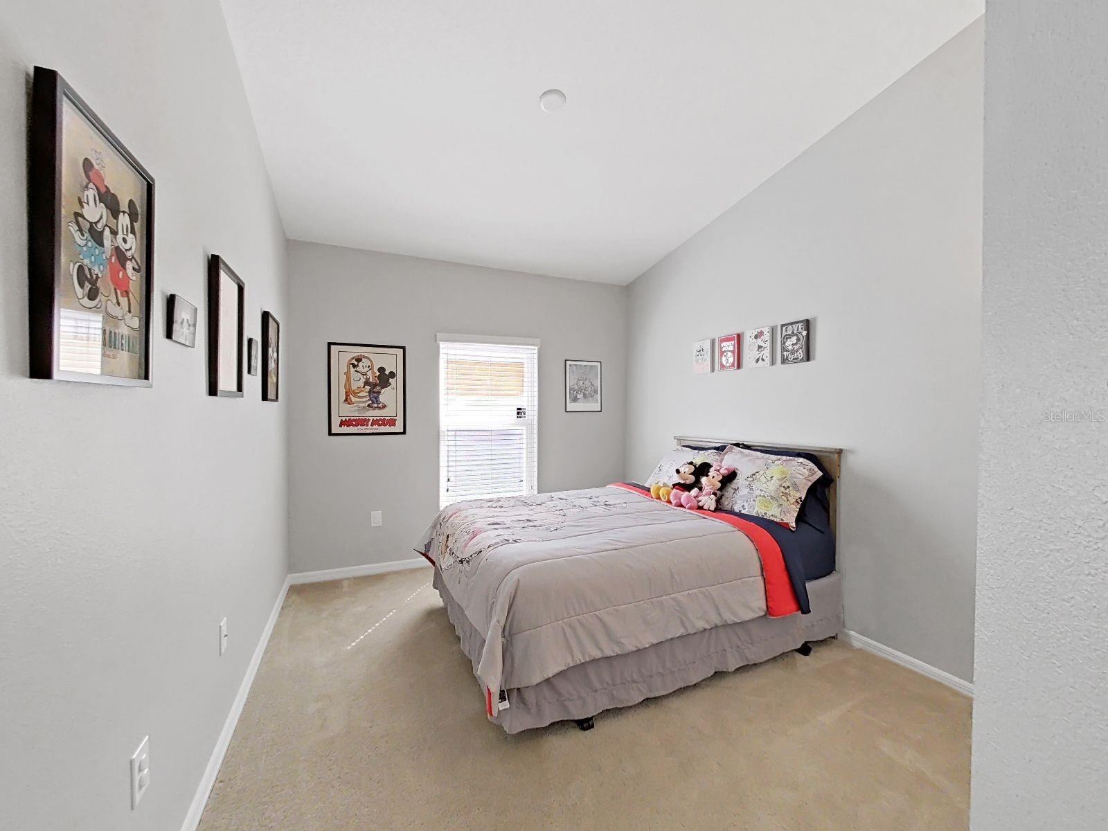 Image 16 of 37 For 14066 Finsbury Drive