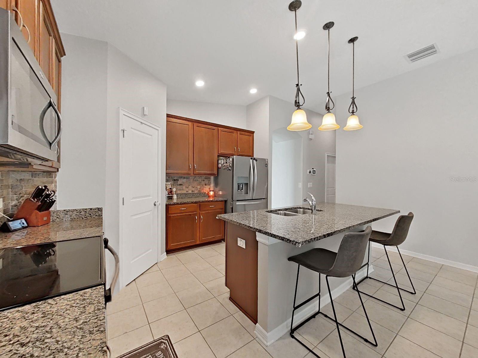 Image 20 of 37 For 14066 Finsbury Drive