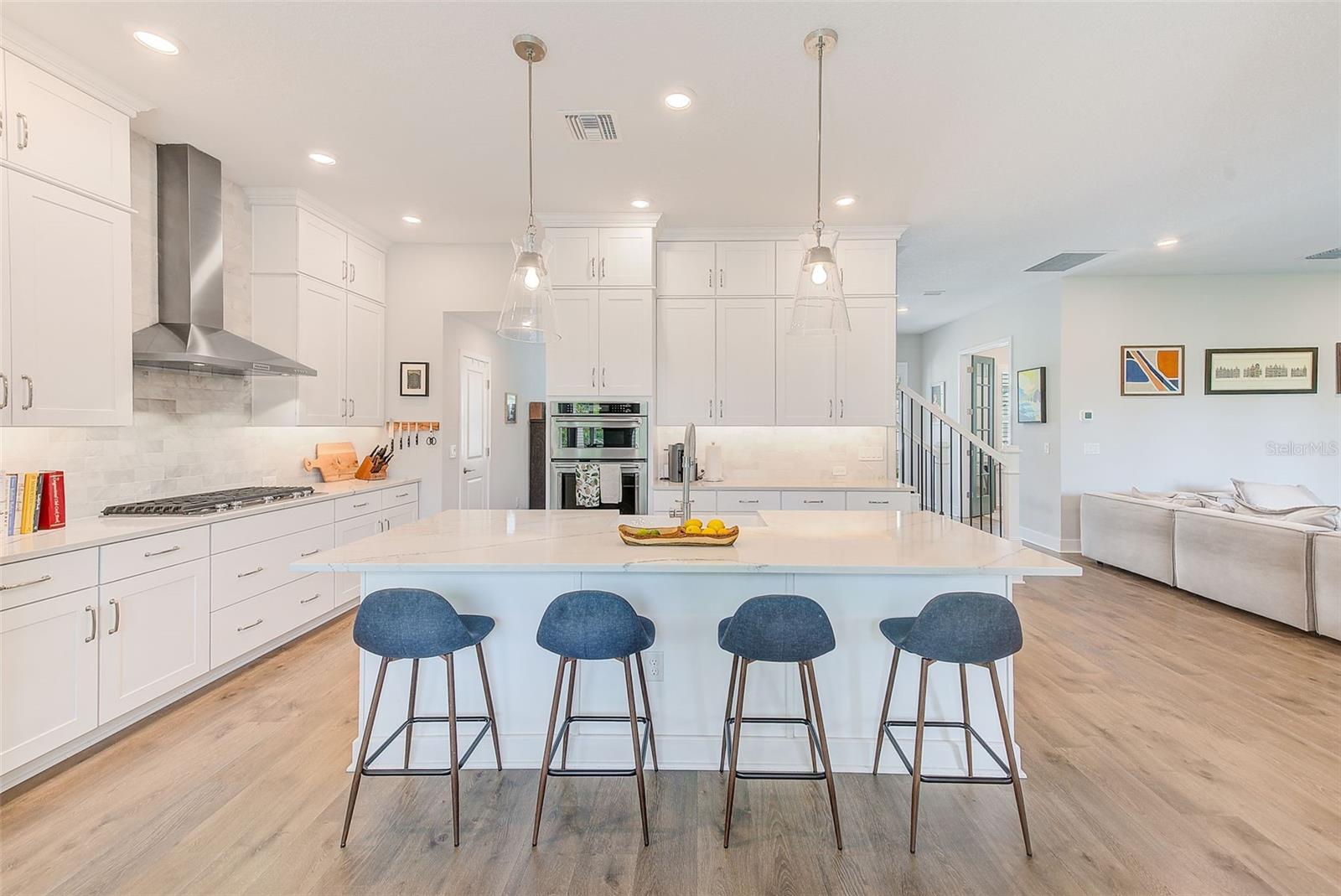 Image 10 of 61 For 4710 El Prado Boulevard