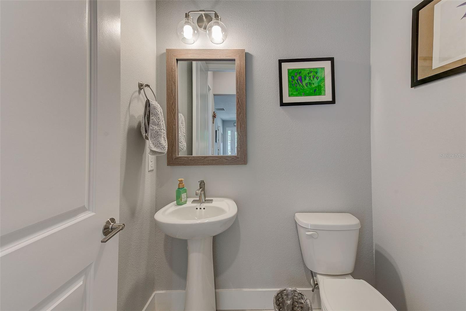 Image 23 of 61 For 4710 El Prado Boulevard