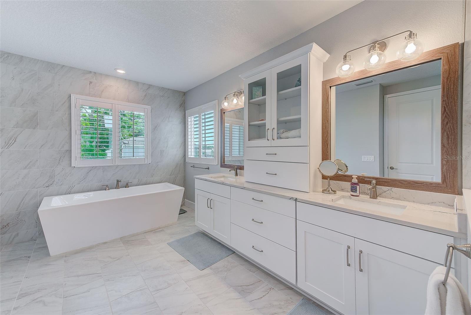 Image 30 of 61 For 4710 El Prado Boulevard