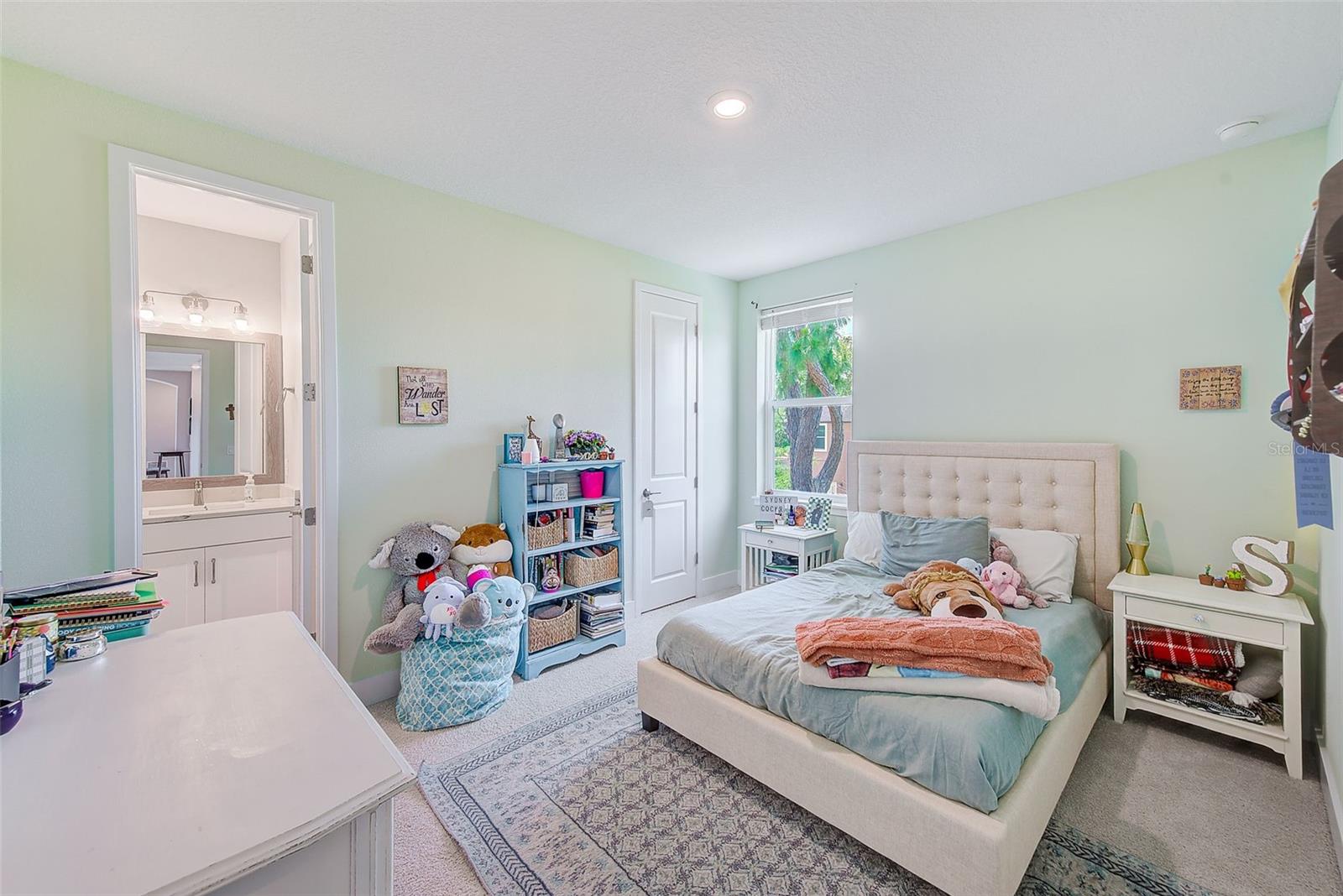 Image 34 of 61 For 4710 El Prado Boulevard