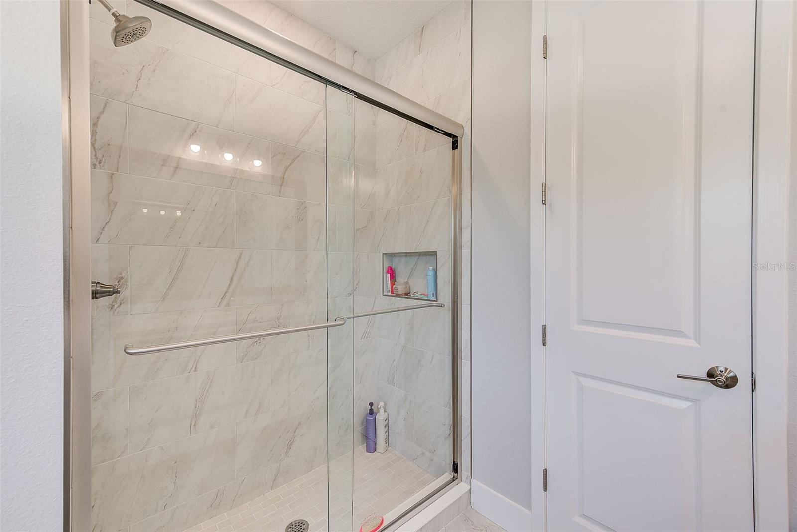 Image 40 of 61 For 4710 El Prado Boulevard