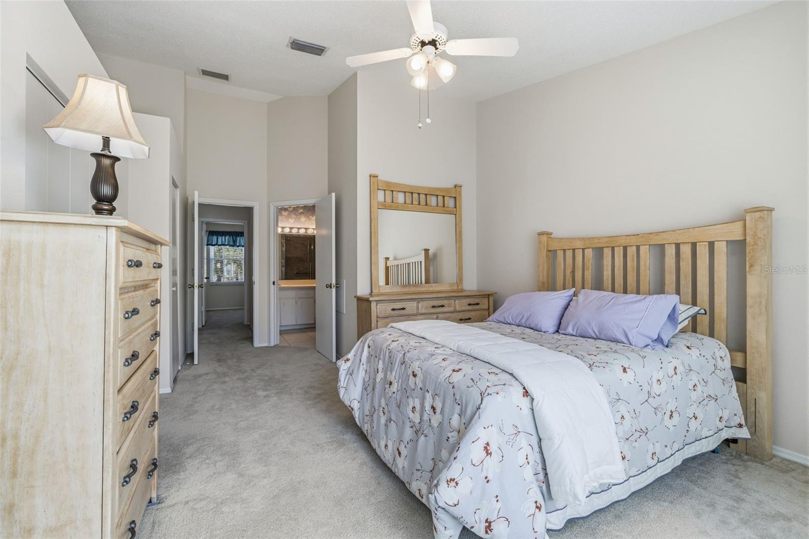 Image 16 of 38 For 5913 Bayside Key Drive