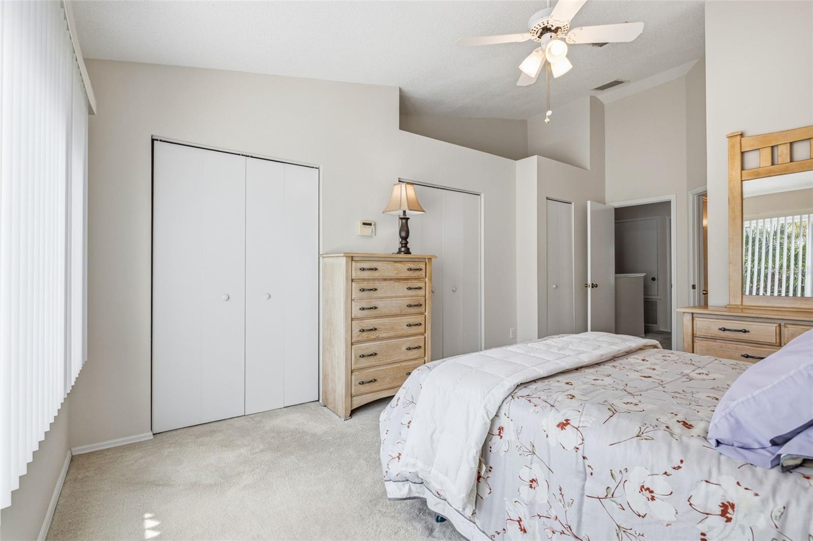 Image 17 of 38 For 5913 Bayside Key Drive