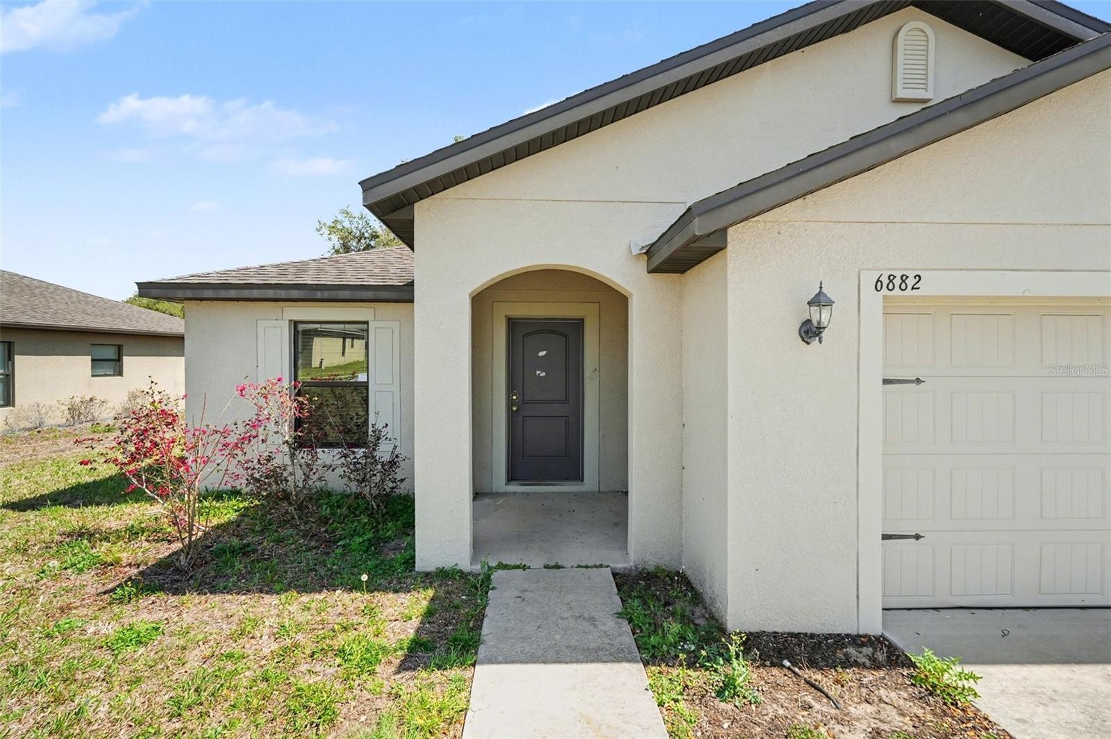 Image 2 of 16 For 6882 Redbay Drive