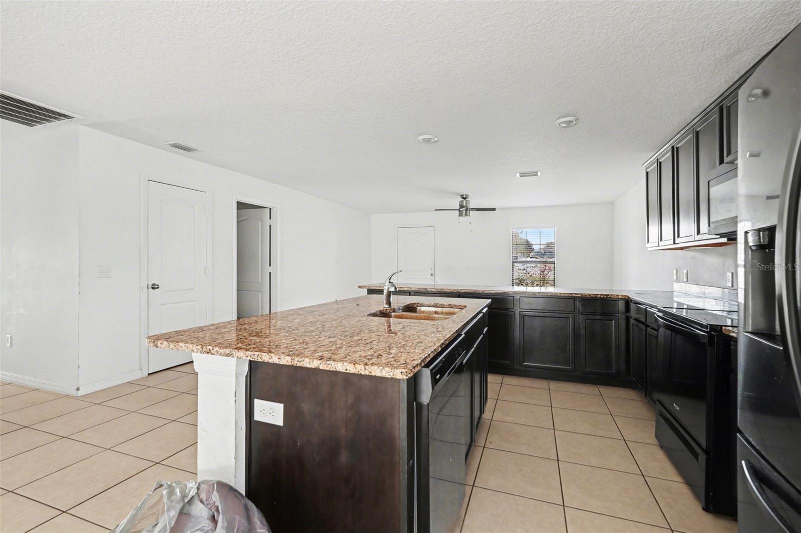 Image 7 of 16 For 6882 Redbay Drive